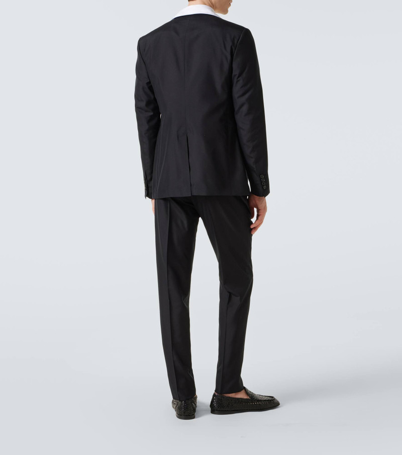 Silk suit 3