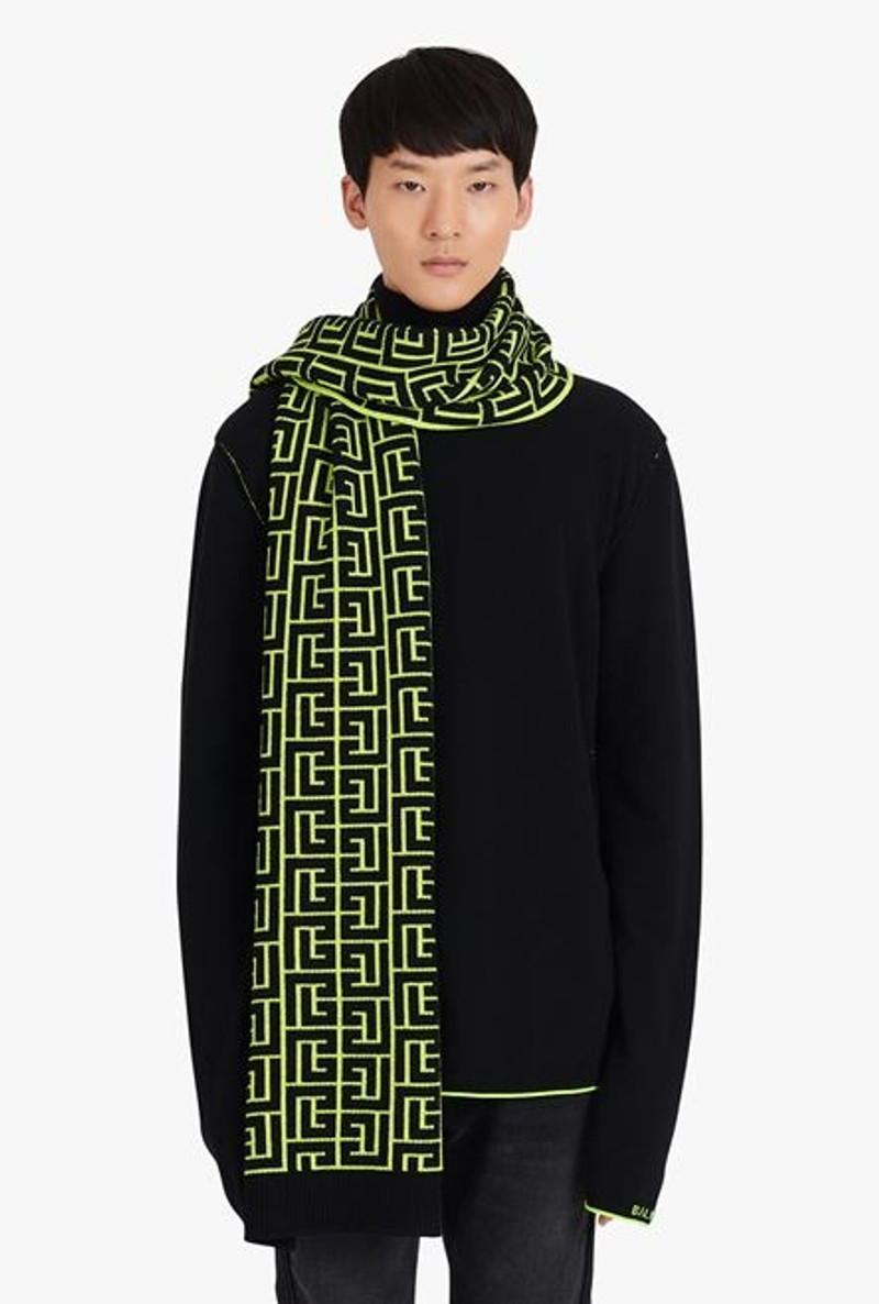 Capsule After ski - Neon yellow and black wool scarf with Balmain monogram pattern 3