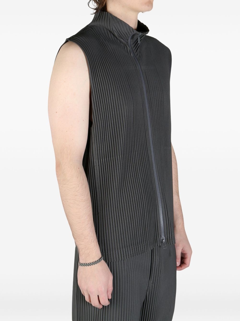 pleated vest - 4