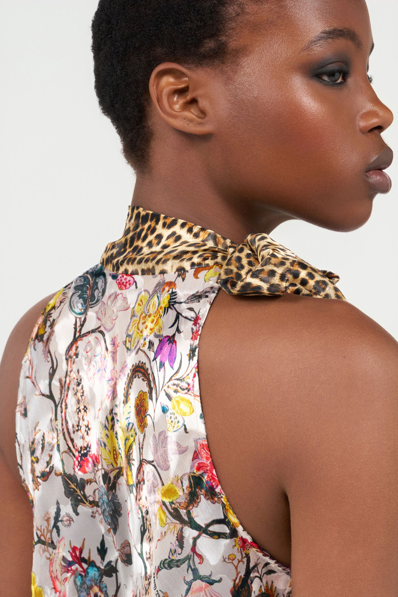 Top with Florentine Flowers print 6