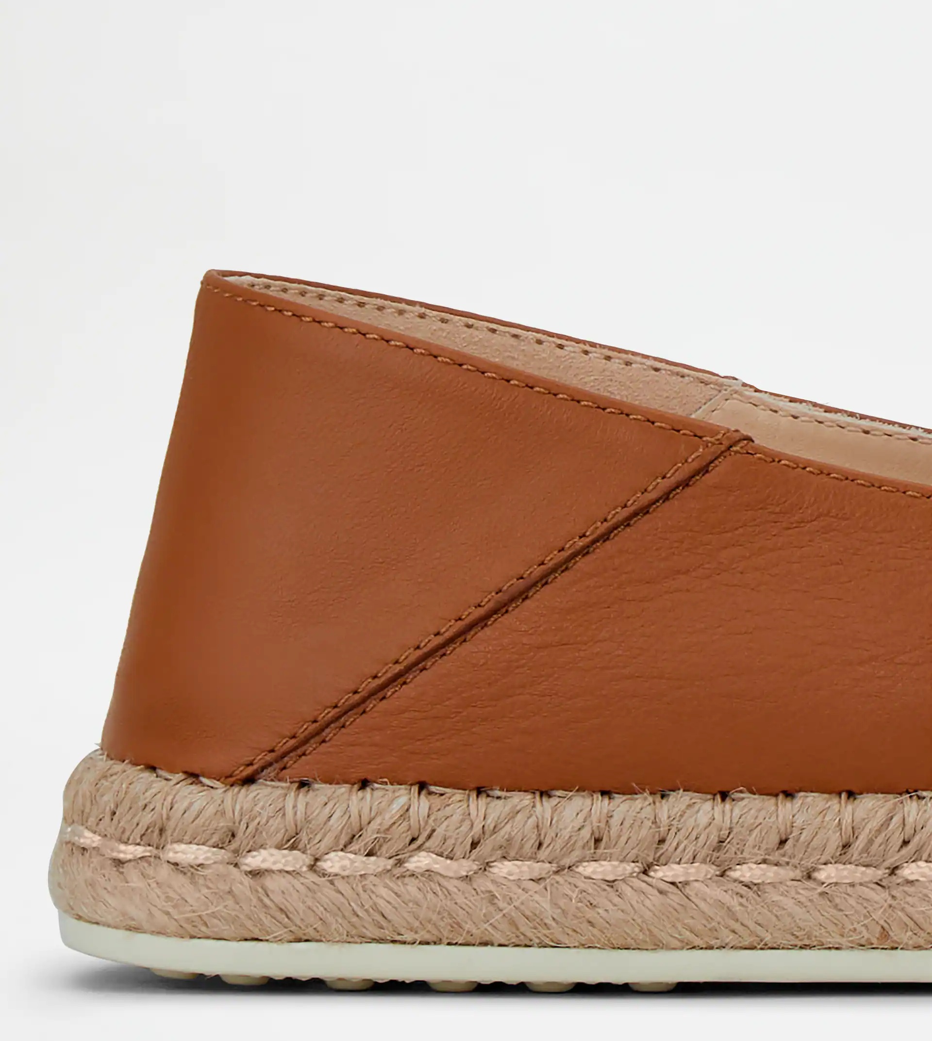 SLIP-ONS IN LEATHER - BROWN - 5