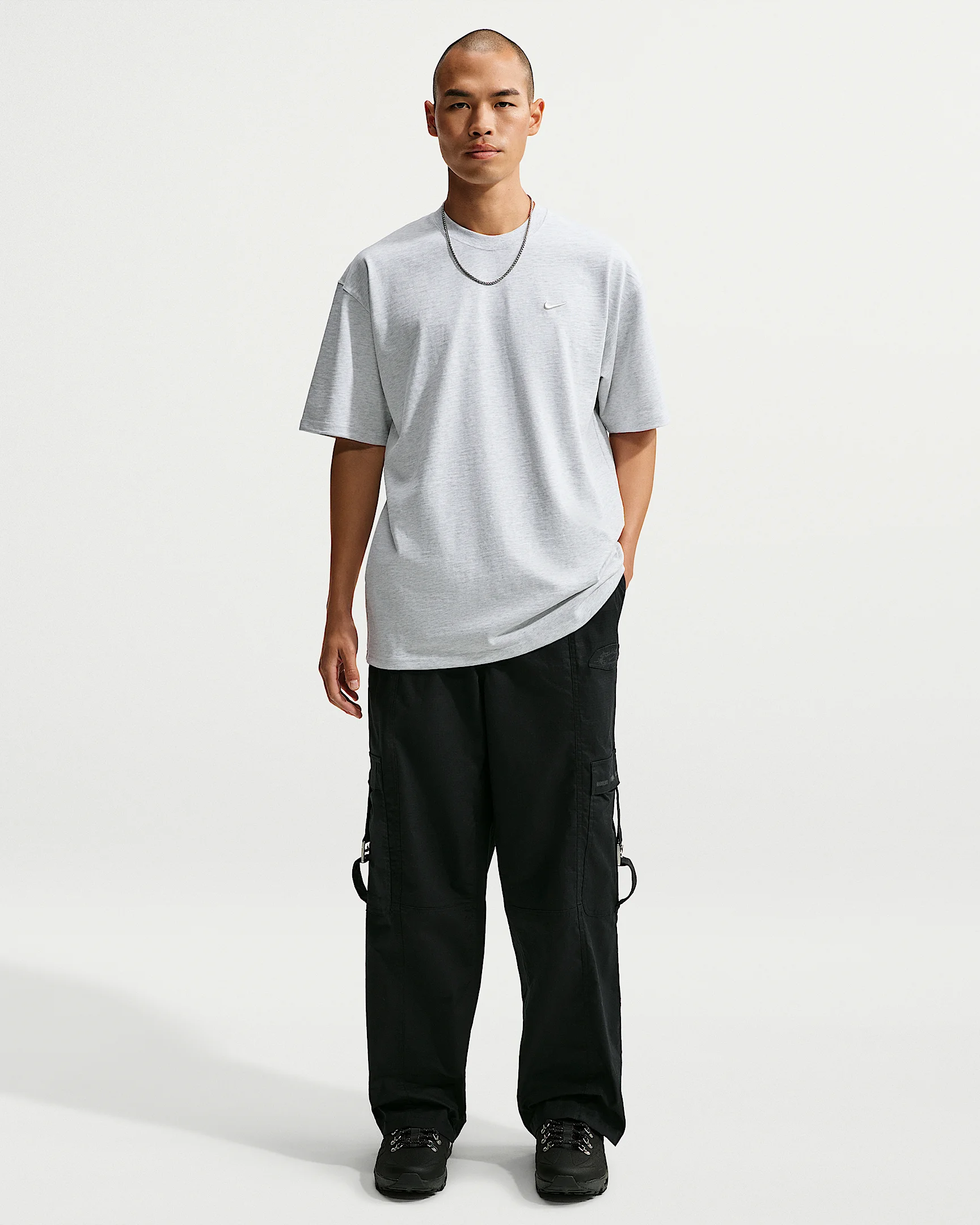 Nike Sportswear Club Men's Woven Cargo Pants - 1