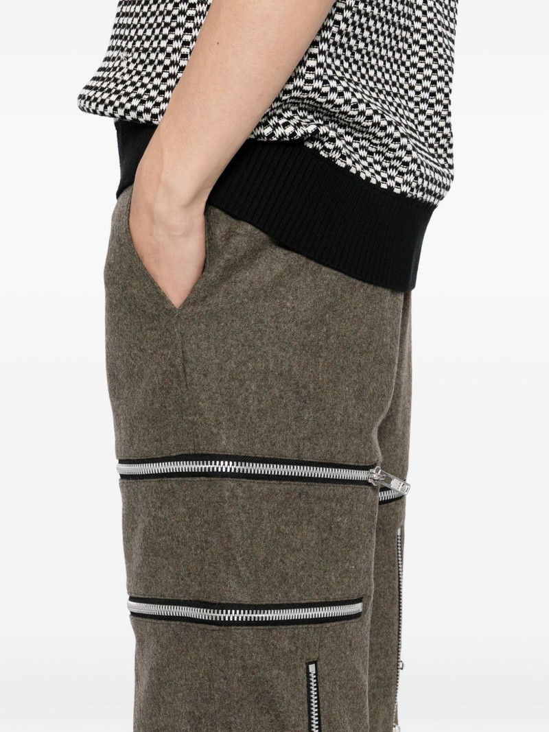zip-detail shorts 5