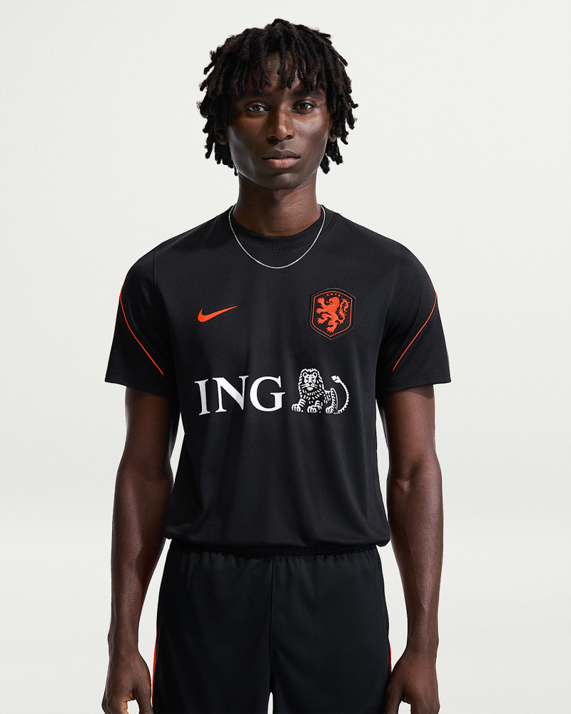Netherlands Strike Men's Nike Soccer Dri-FIT Short-Sleeve Top 1
