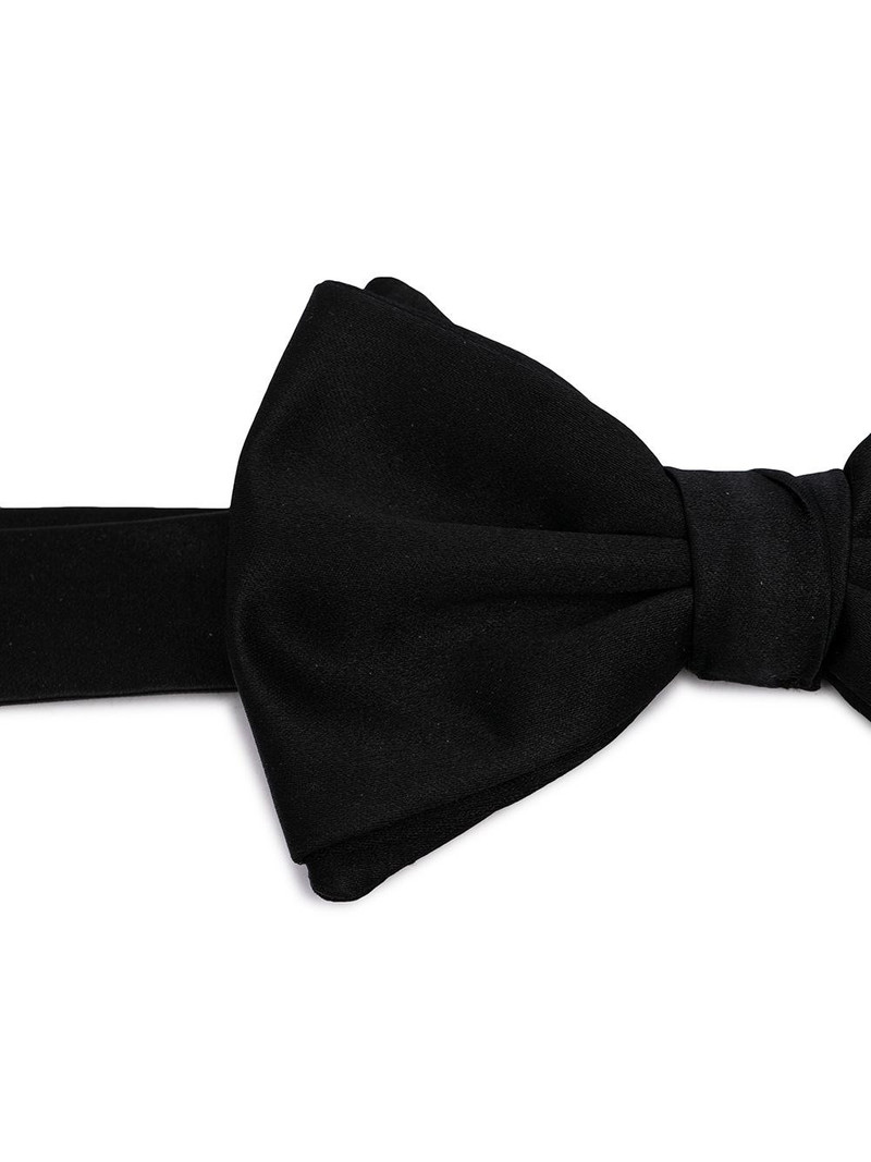 EMPORIO ARMANI Silk bow tie outlook