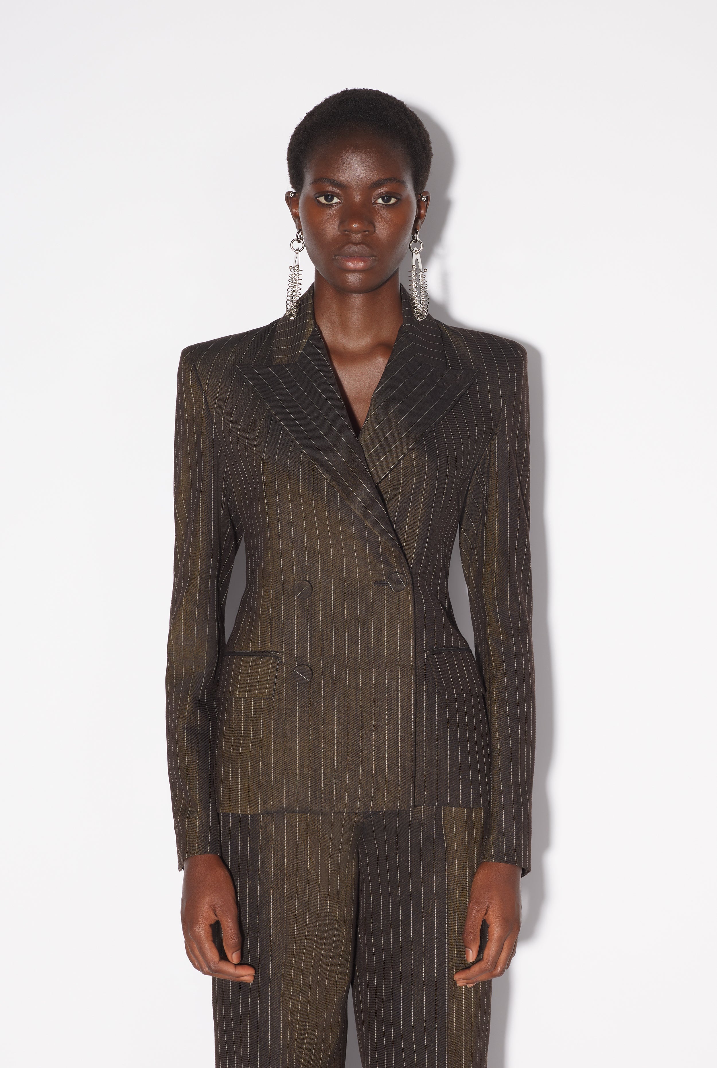 THE SUIT JACKET - 4