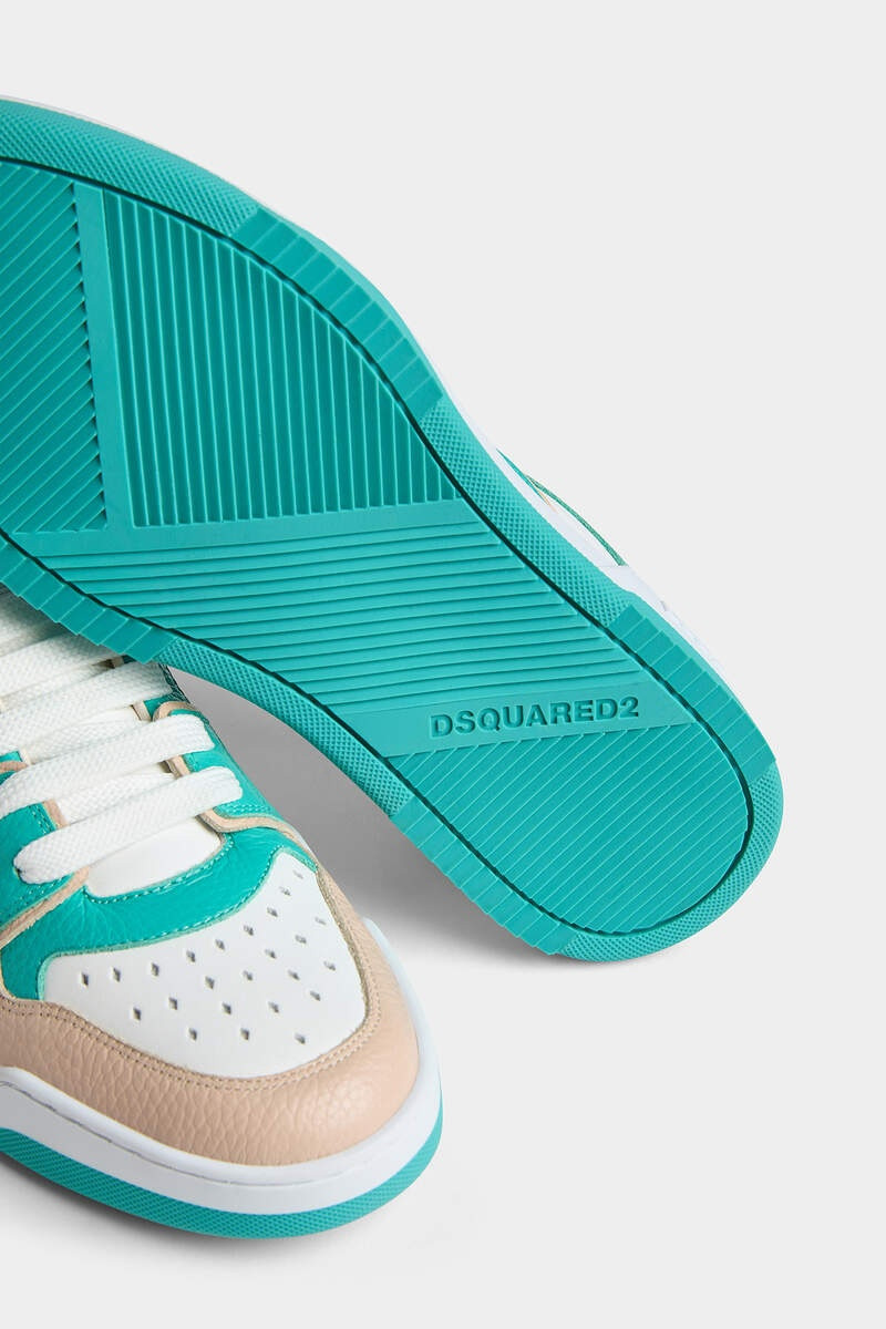 SPIKER SNEAKERS 4