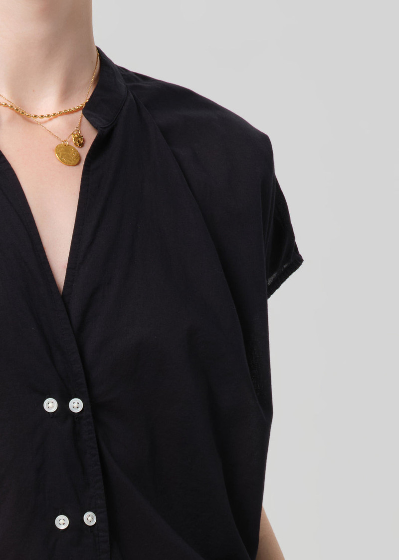 Penelope Blouse In Black 6
