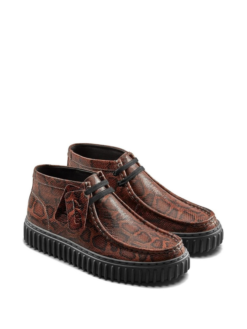 Clarks Originals snake print torhill hi lace-up shoes outlook
