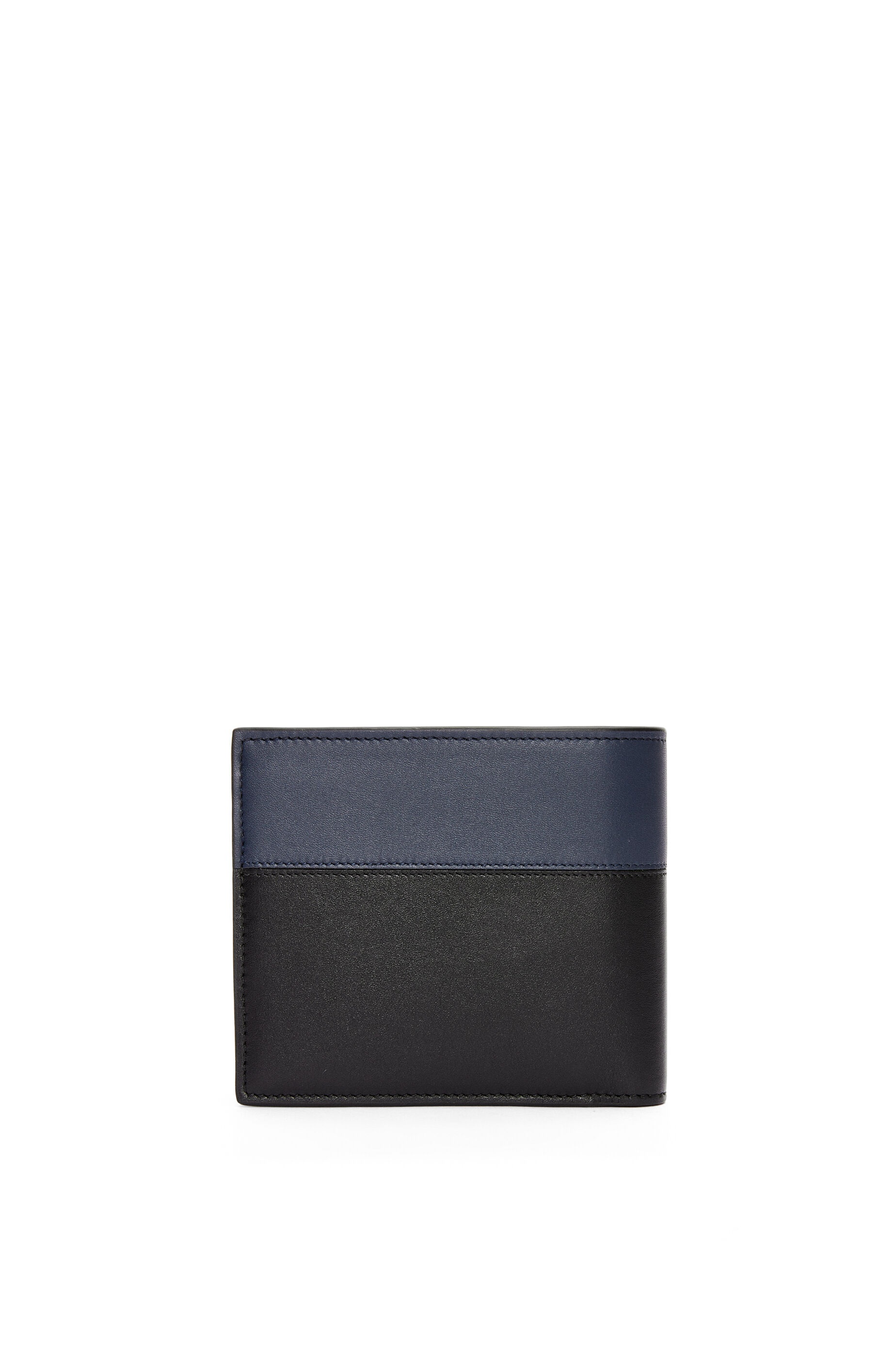 Bifold wallet in shiny calfskin - 4