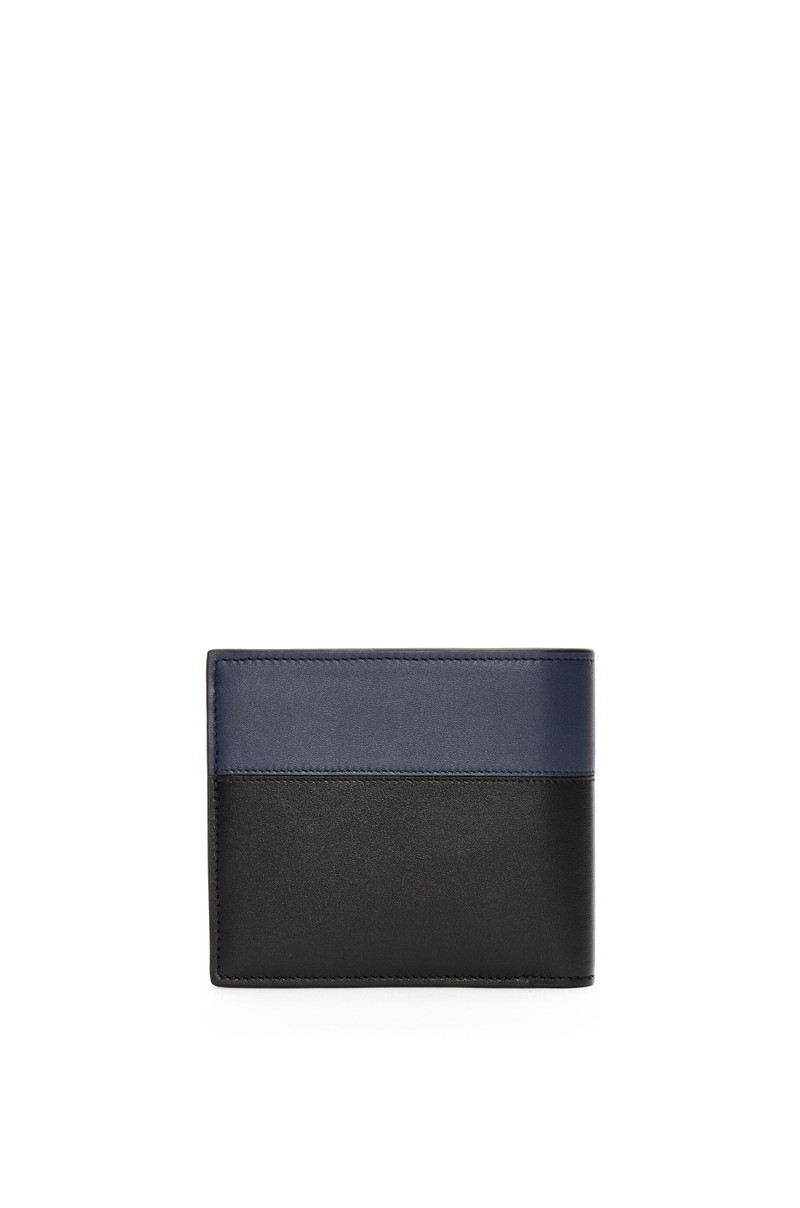 Bifold wallet in shiny calfskin 4