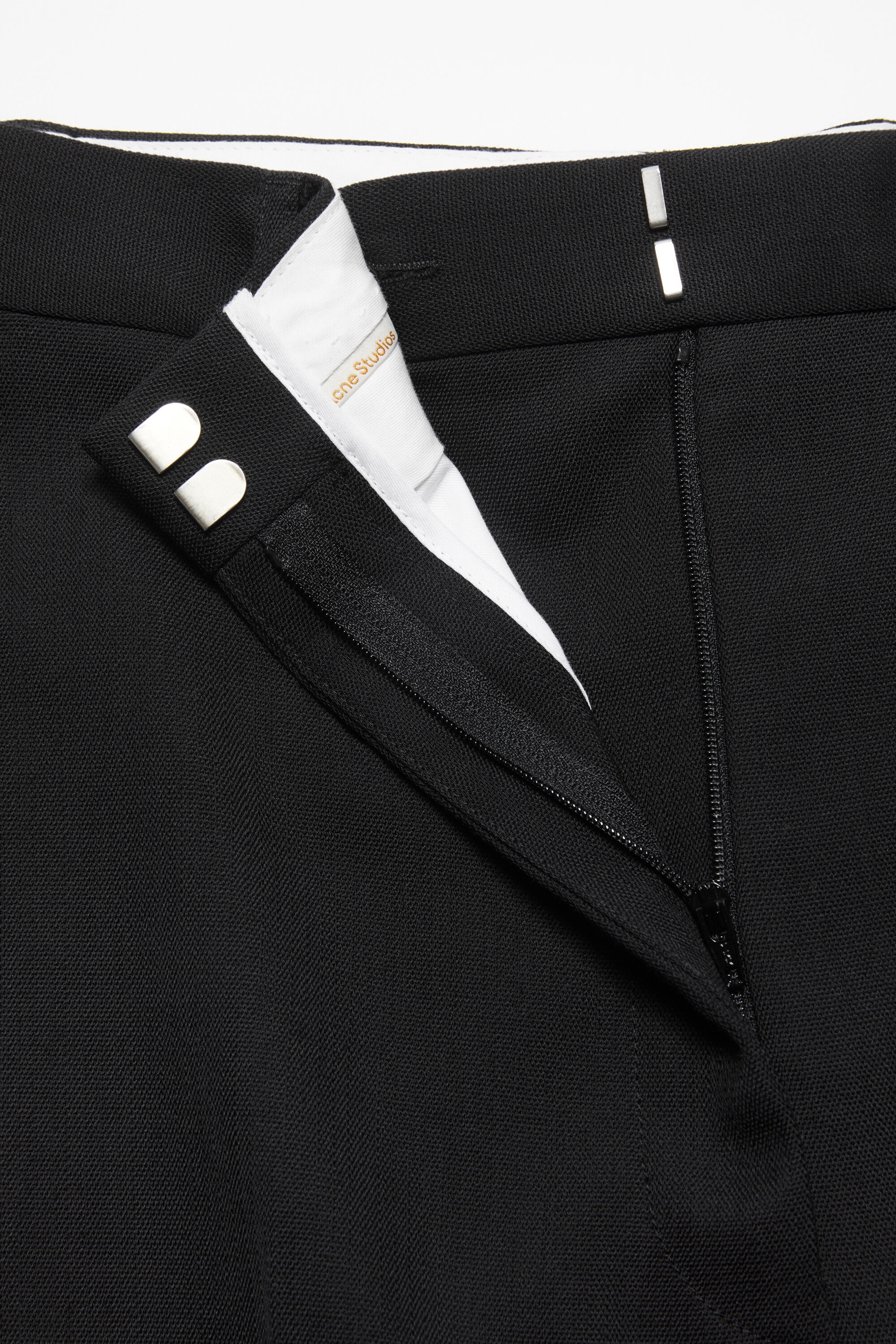 Relaxed tailored trousers - Black - 6