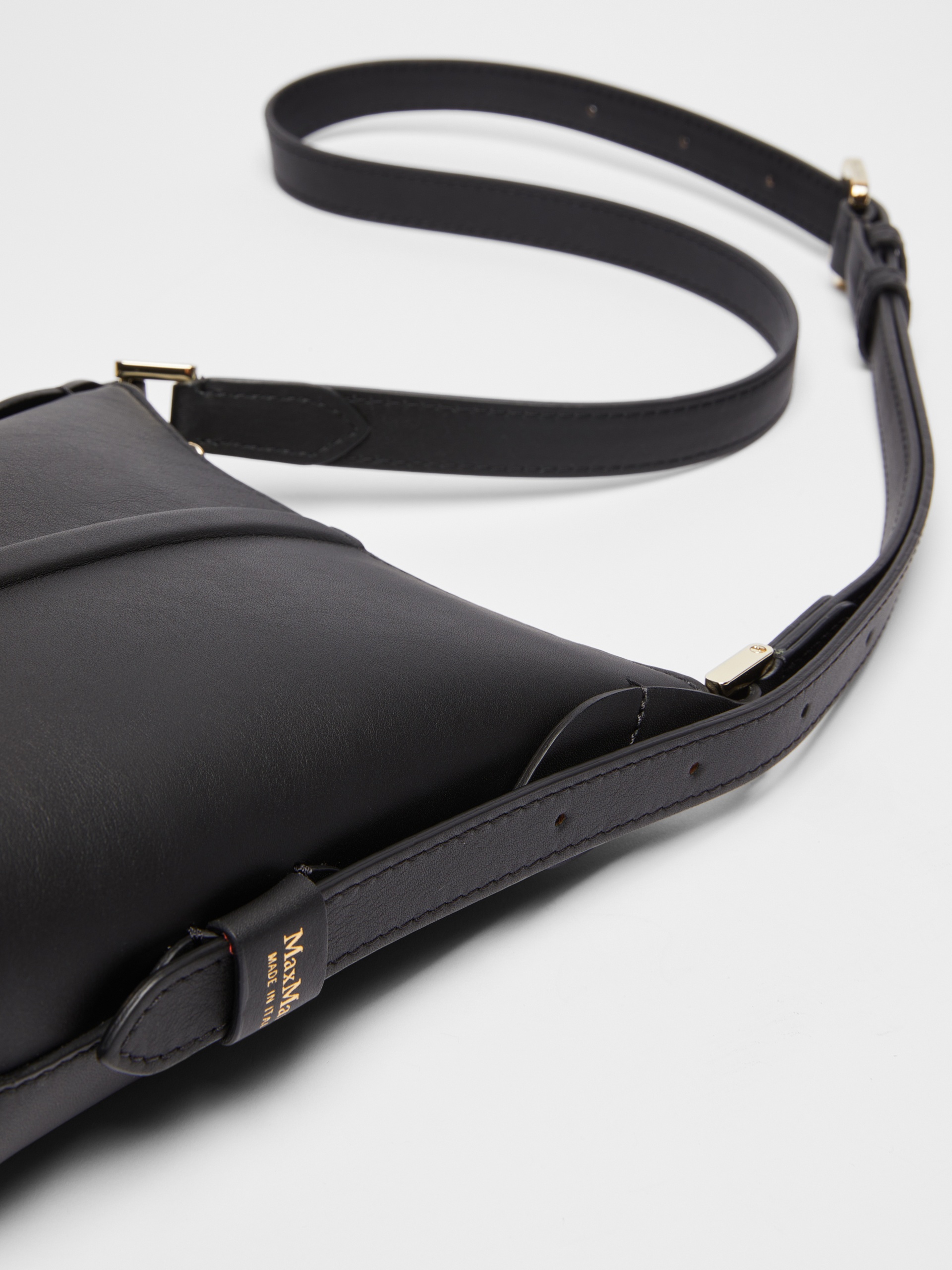 RIVIERS Leather bucket bag - 4