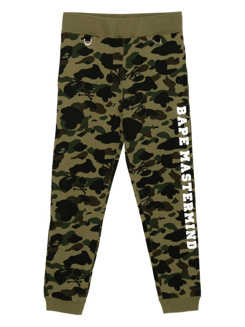x A Bathing Ape trousers 1