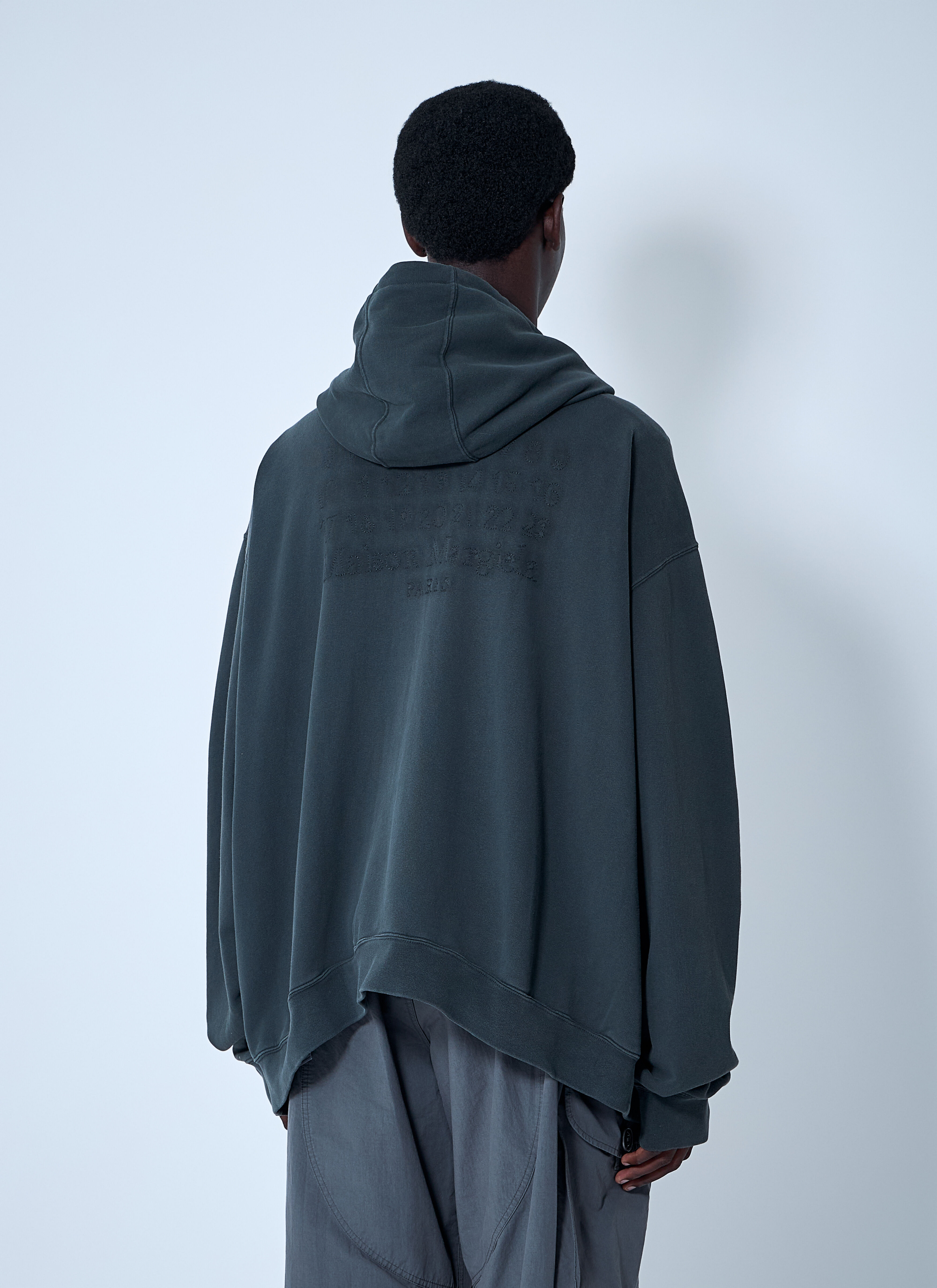 Logo Motif Zip-Up Sweateshirt - 4