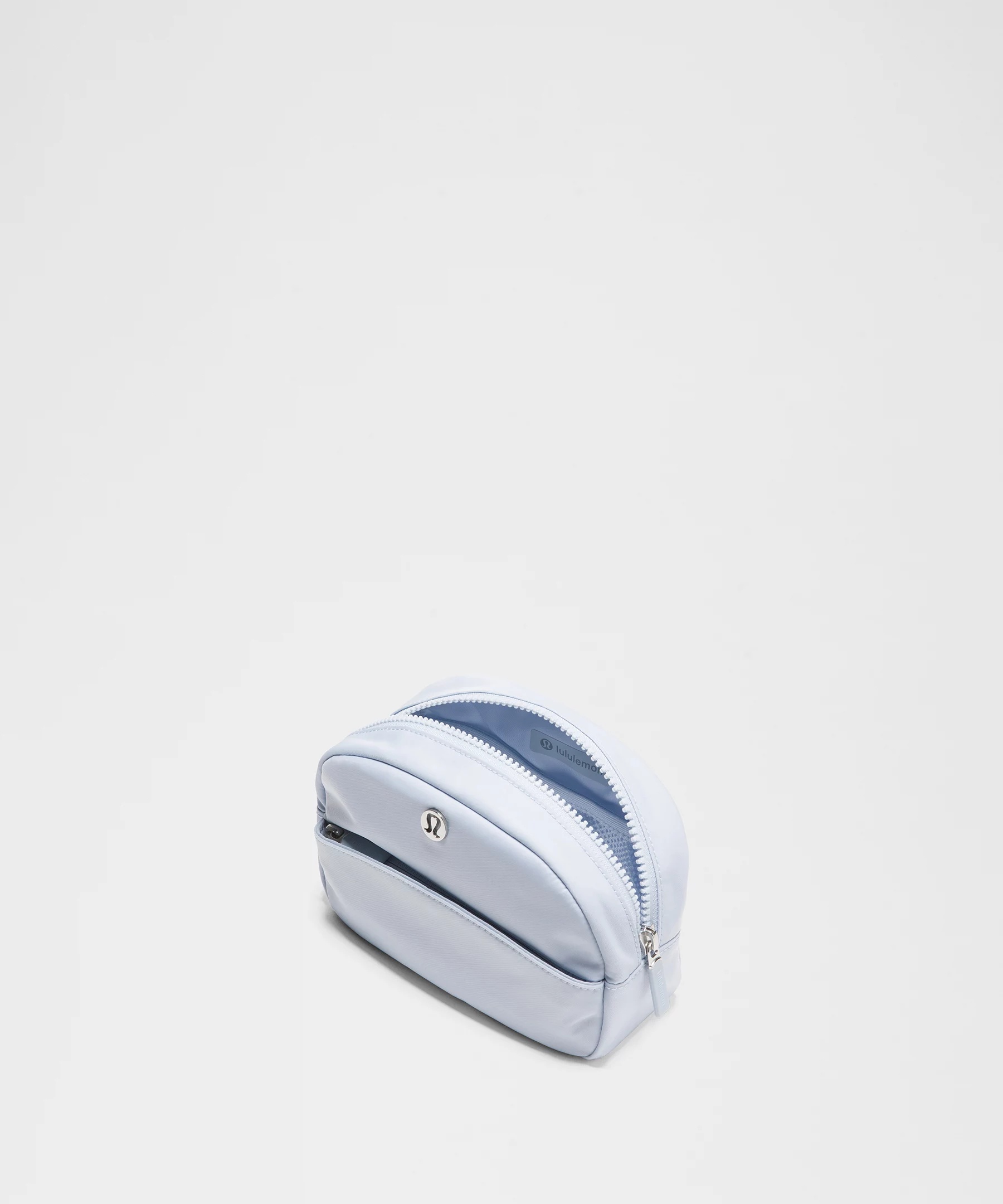 City Essentials Pouch *Mini 2L - 4