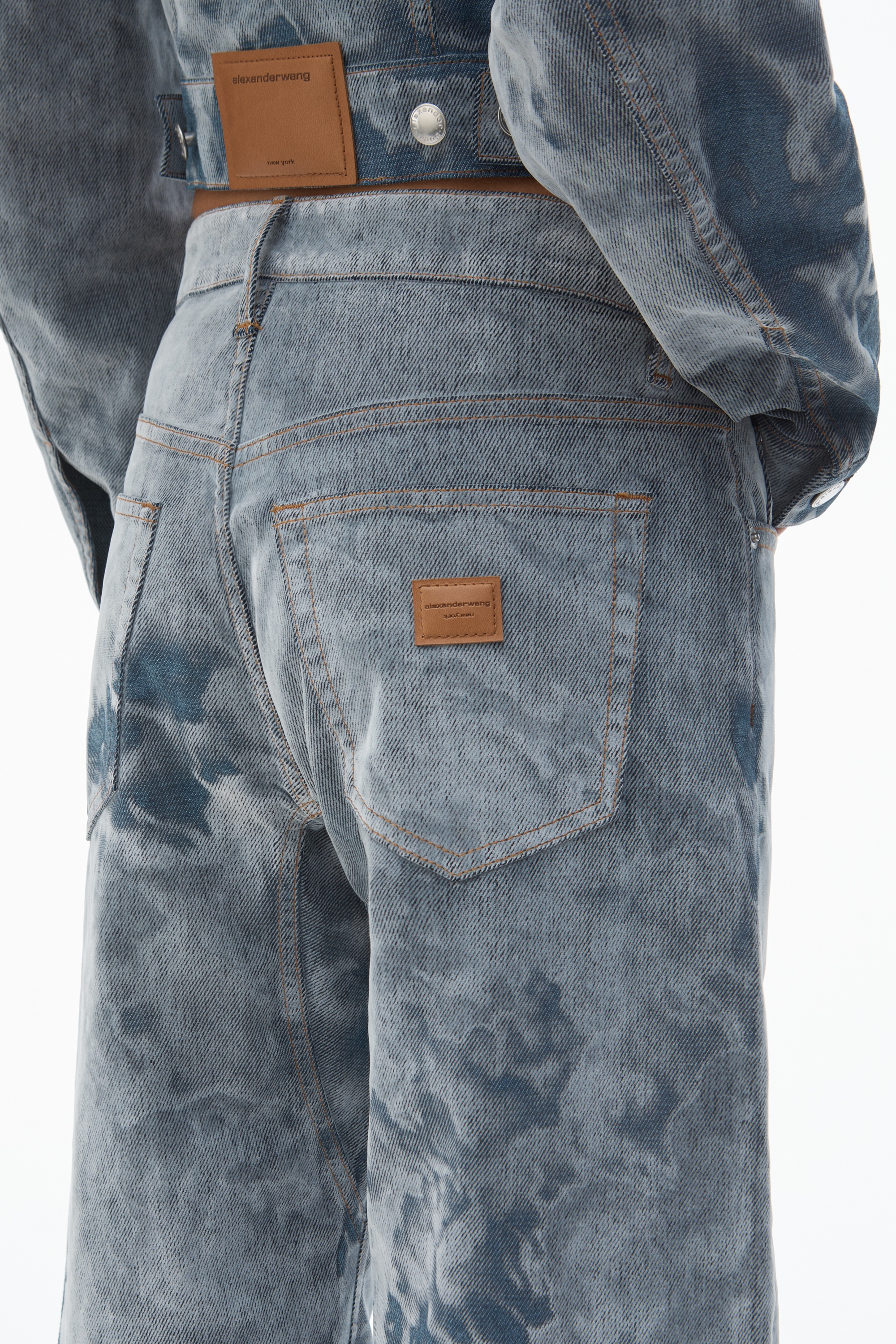Low-Rise Flocked Jeans with Lasered Cloud Print - 5