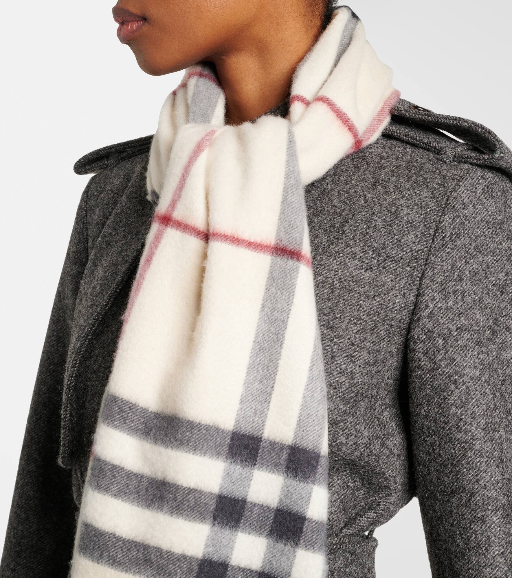 Giant Check cashmere scarf - 3