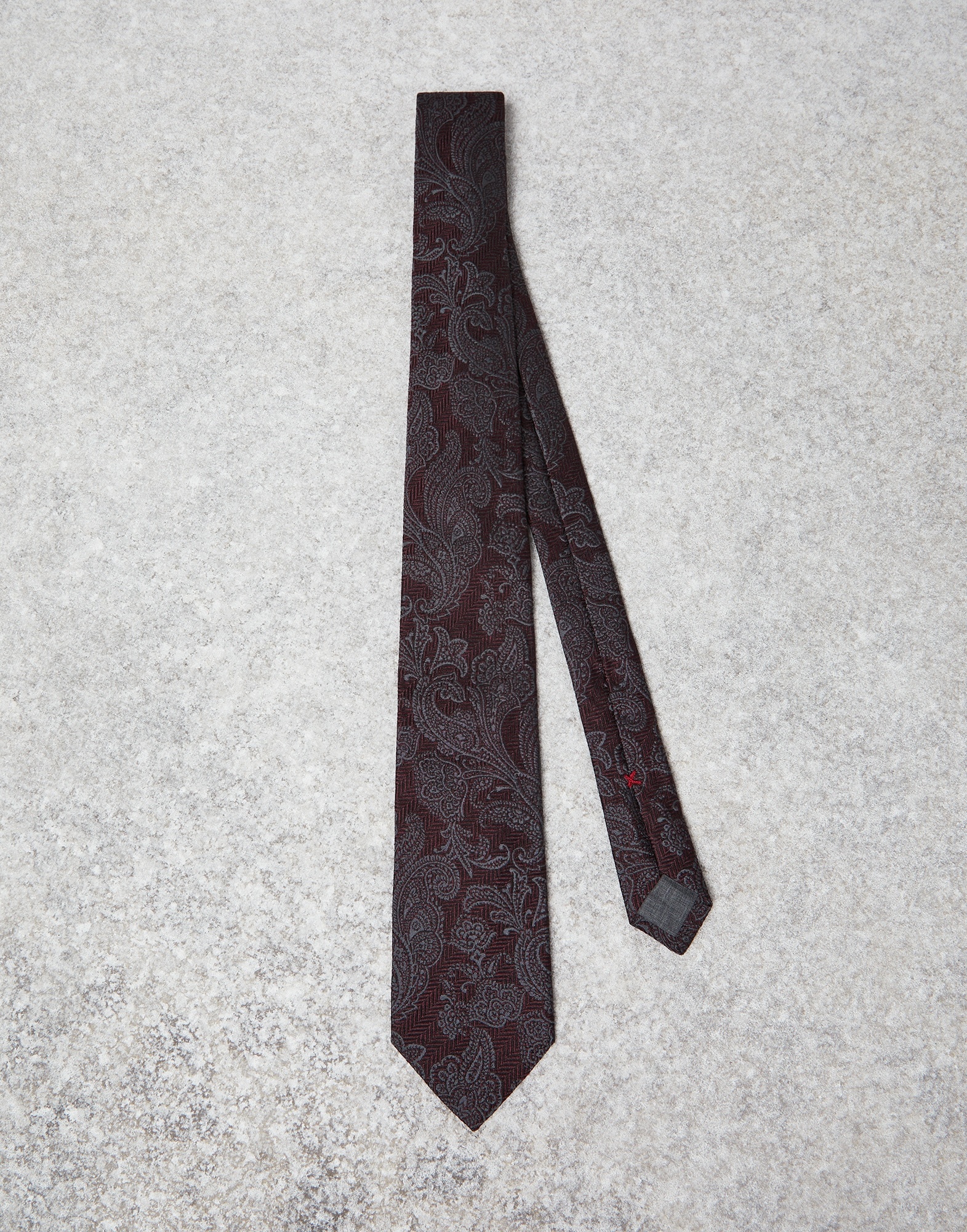 Silk and virgin wool tie with paisley design - 1