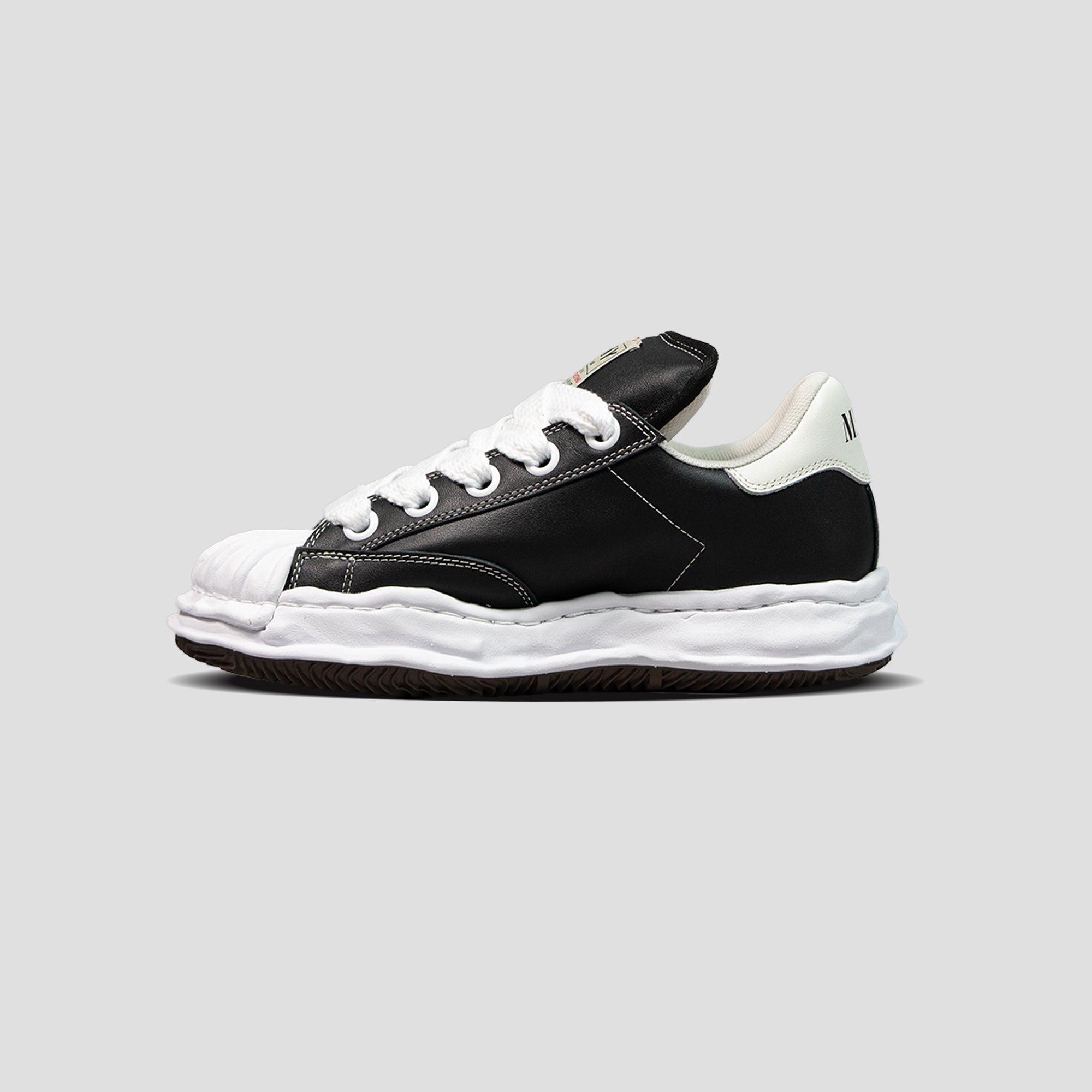 BLAKEY OG SOLE LOW-TOP LEATHER PUFFER SNEAKERS - 4