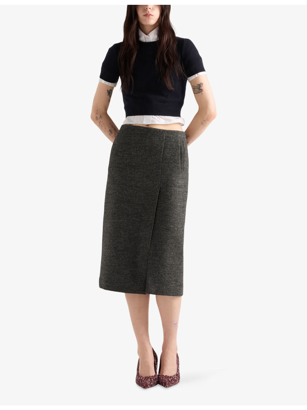 Triangle Cut-Out Cashmere Crew Neck Knitted Top - 2