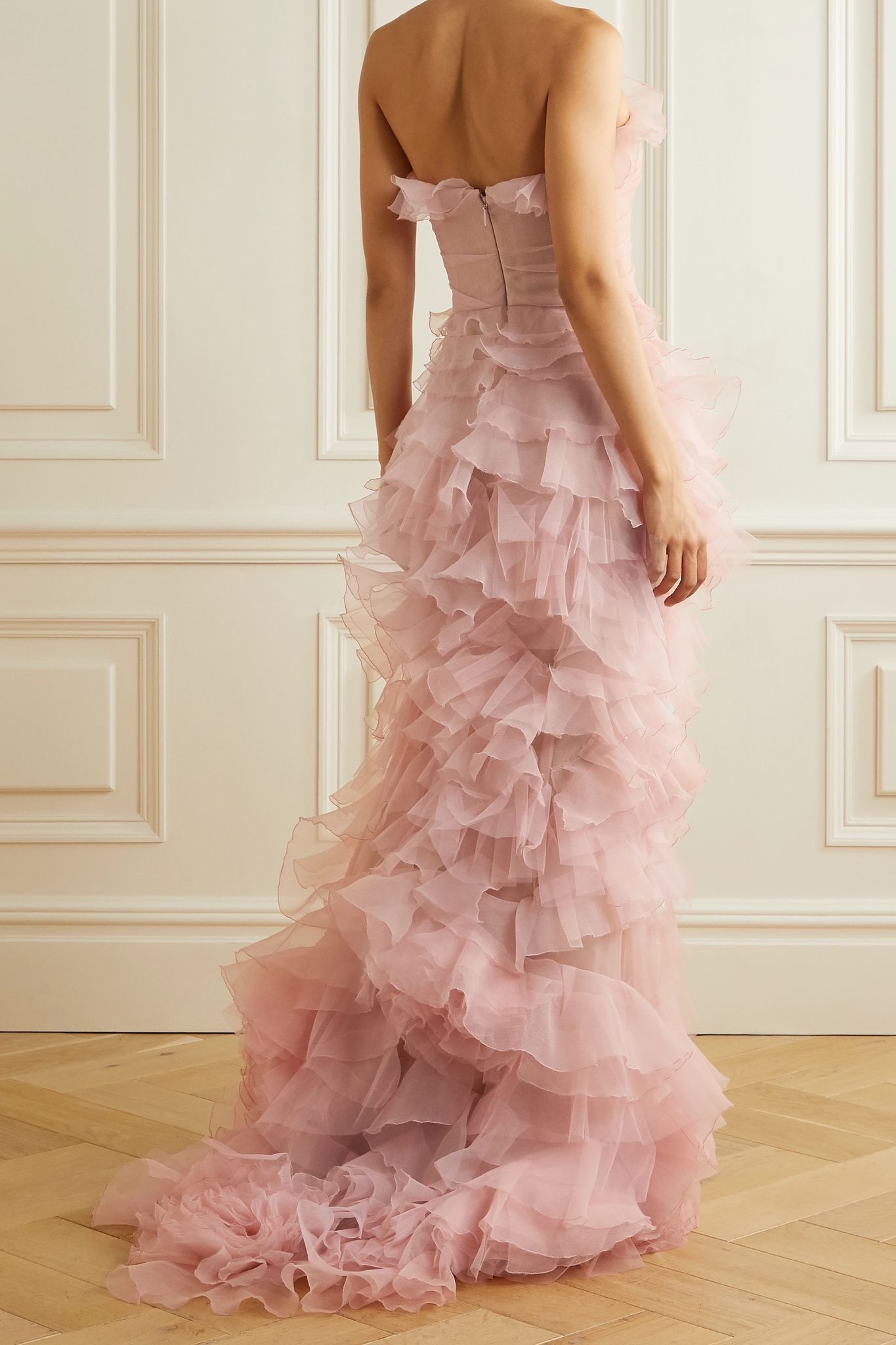 Strapless ruffled organza and tulle gown - 3