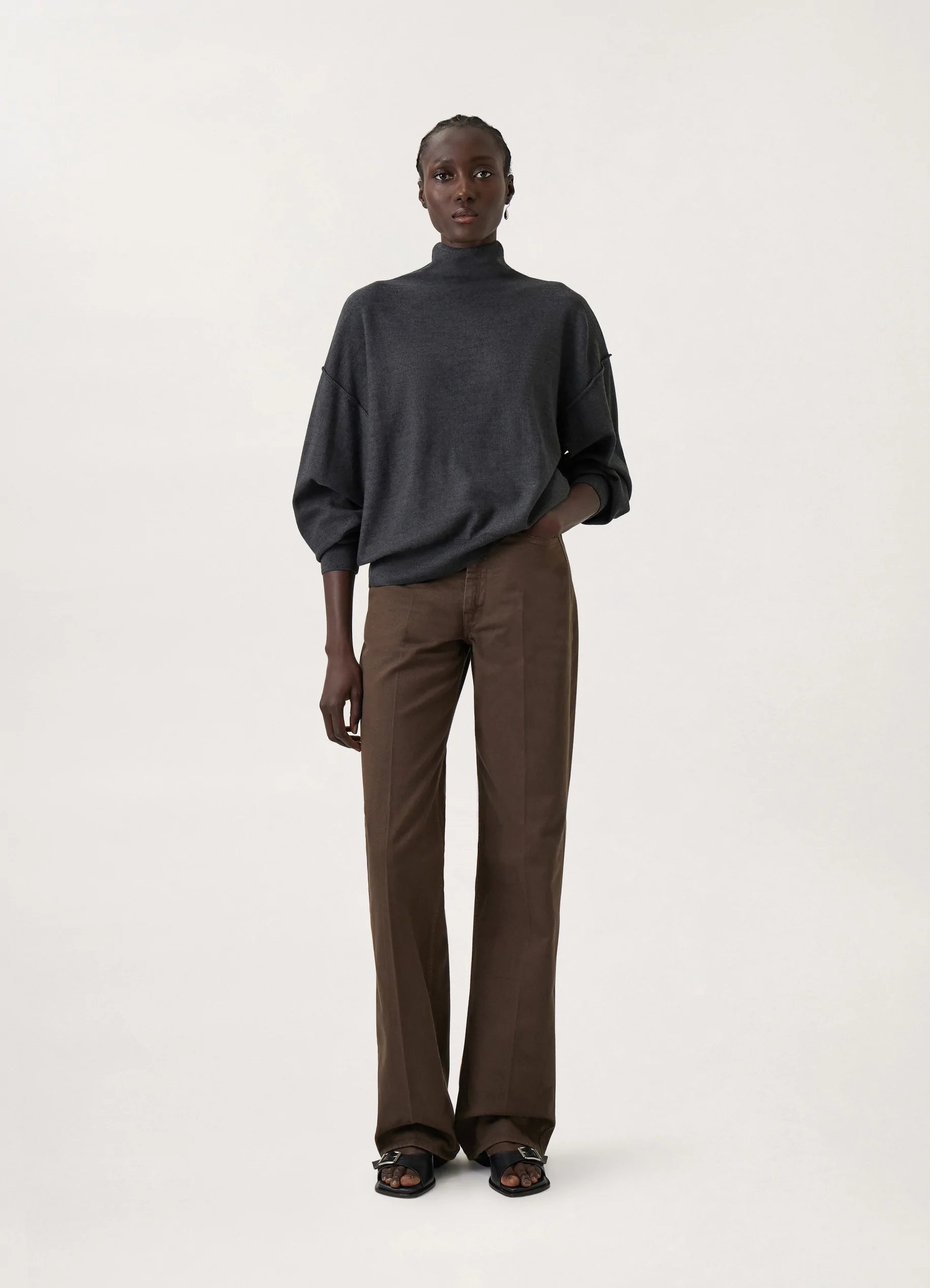 REVERSIBLE SWEATER
MERINO BLEND - 5