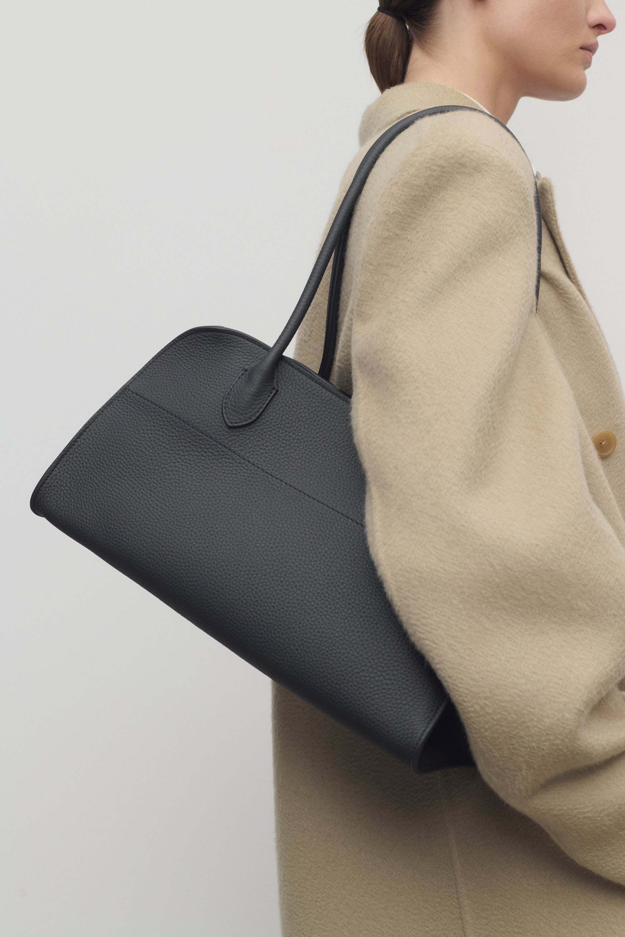 Margaux Shoulder 12 Bag in Leather - 4