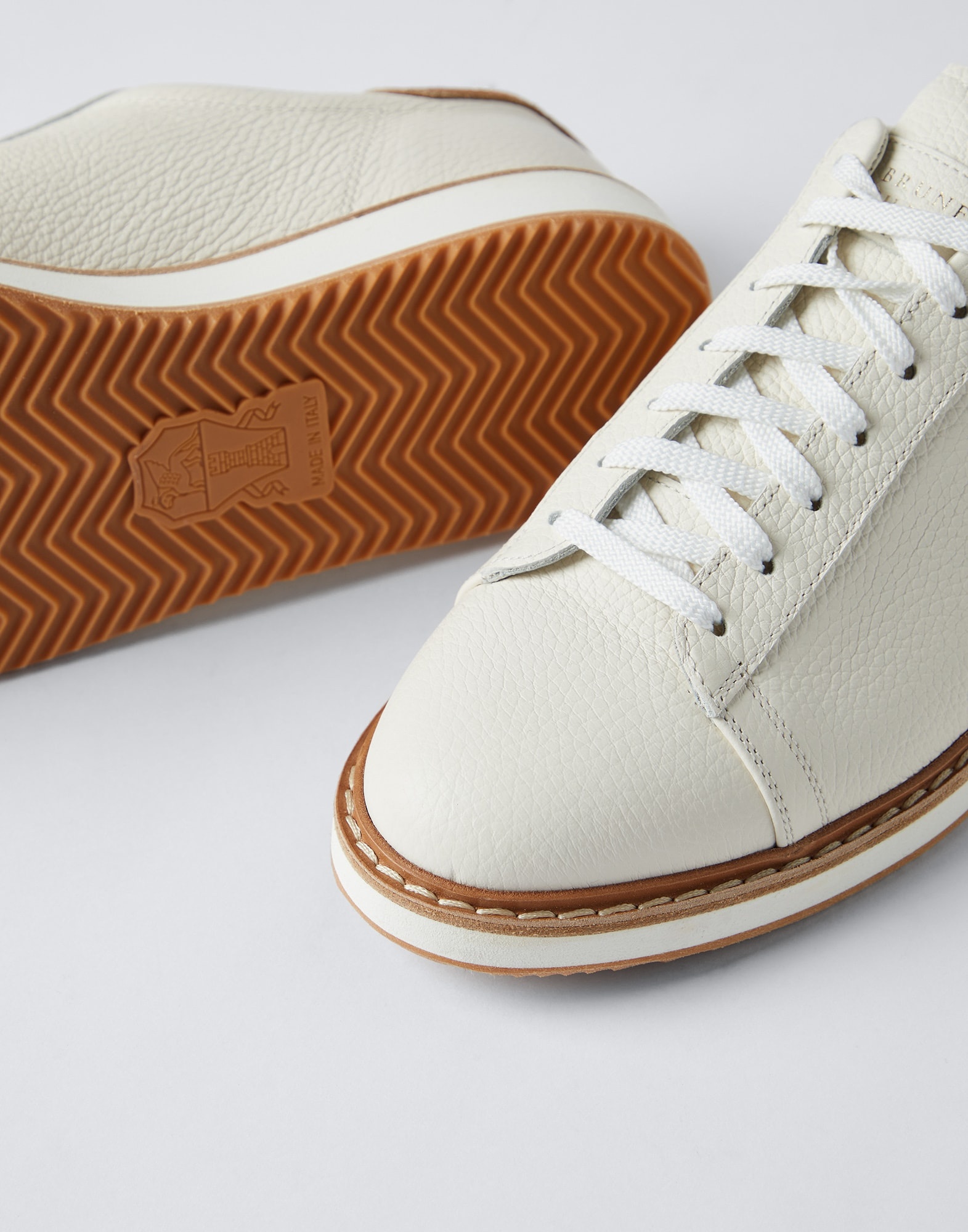 Brunello Cucinelli 'Grained Leather' Gum Sole Sneakers White 45 Mens