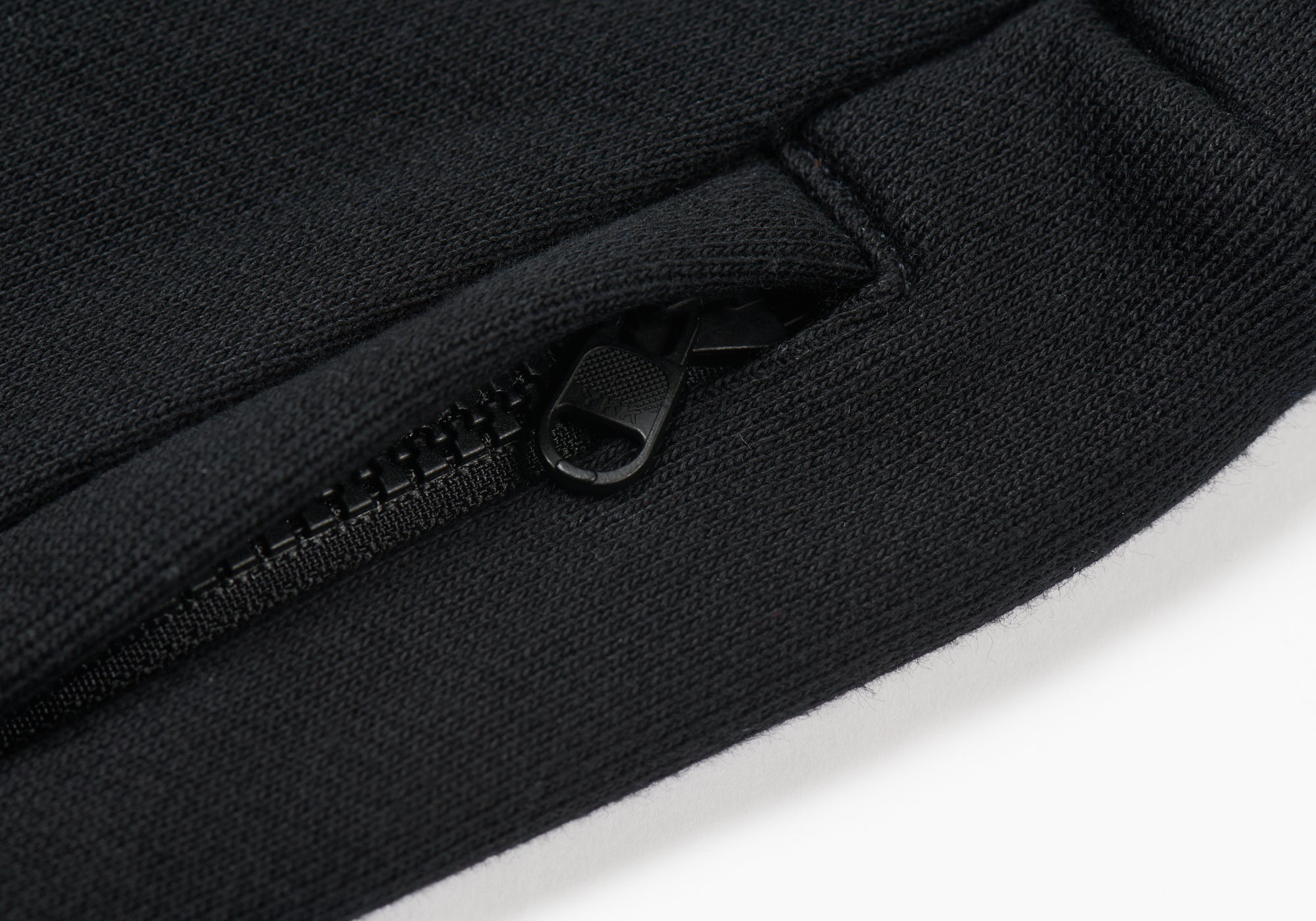 PALACE LONDON SWEAT SHORTS BLACK - 5