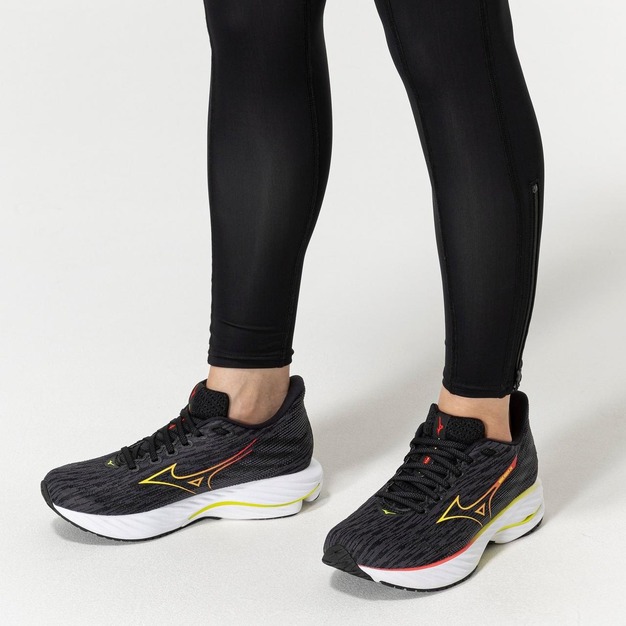 Women's Wave Rider 28 Running Shoe - 9