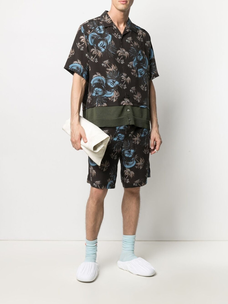 UNDERCOVER ROSE-PRINT BERMUDA SHORTS outlook