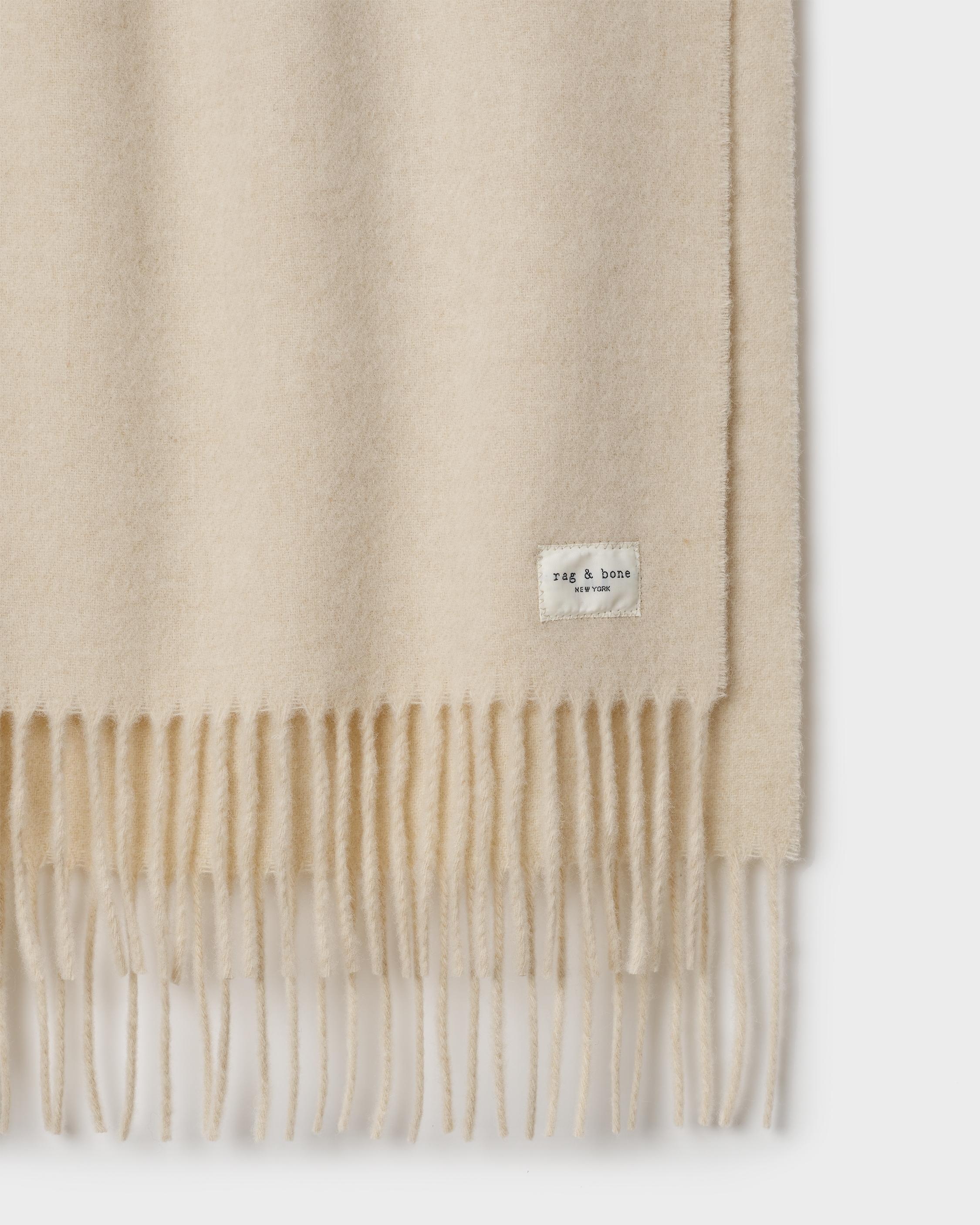 Addison Recycled Wool Scarf
Midweight Scarf - 3