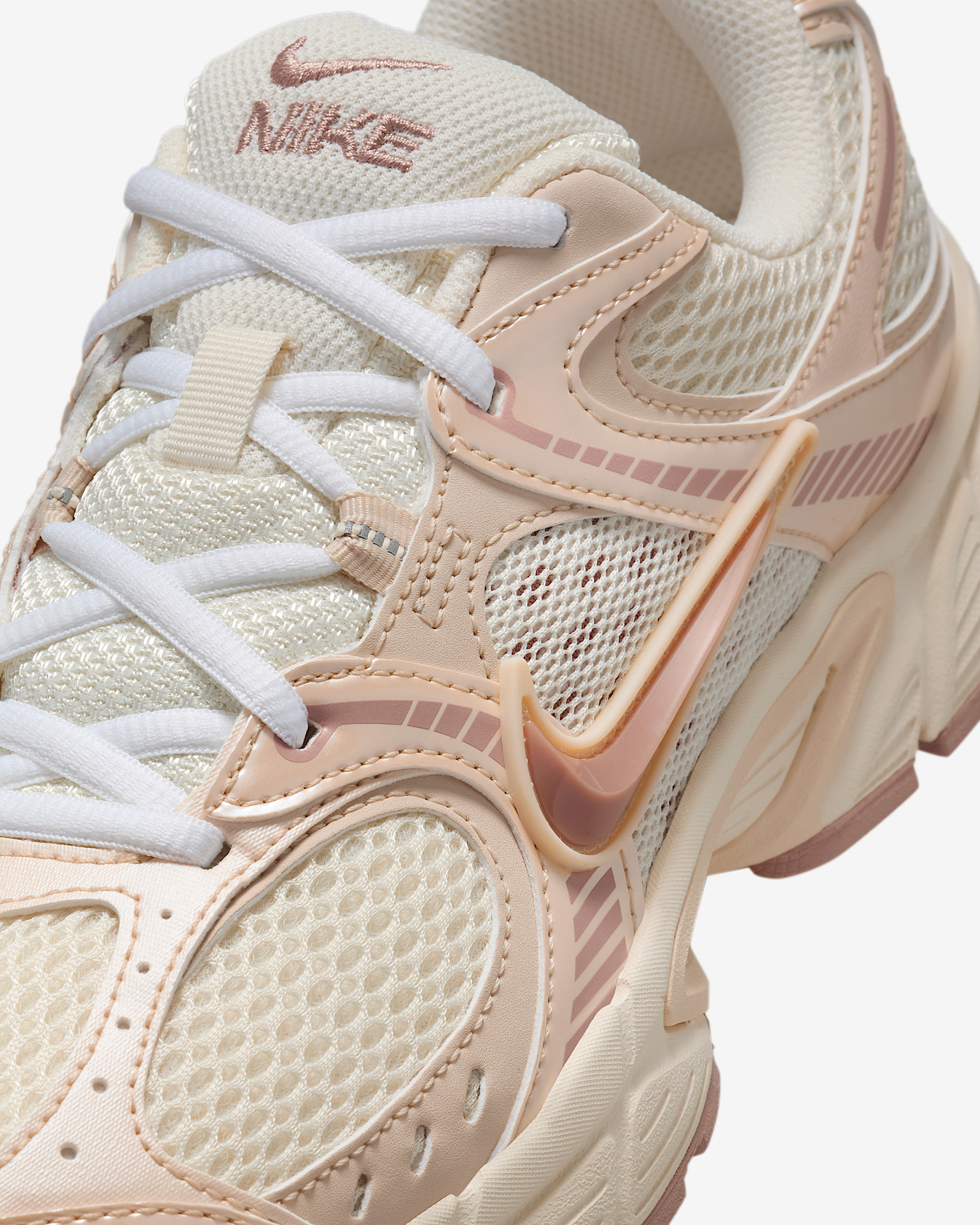 Nike V5 RNR Women's Shoes - 7