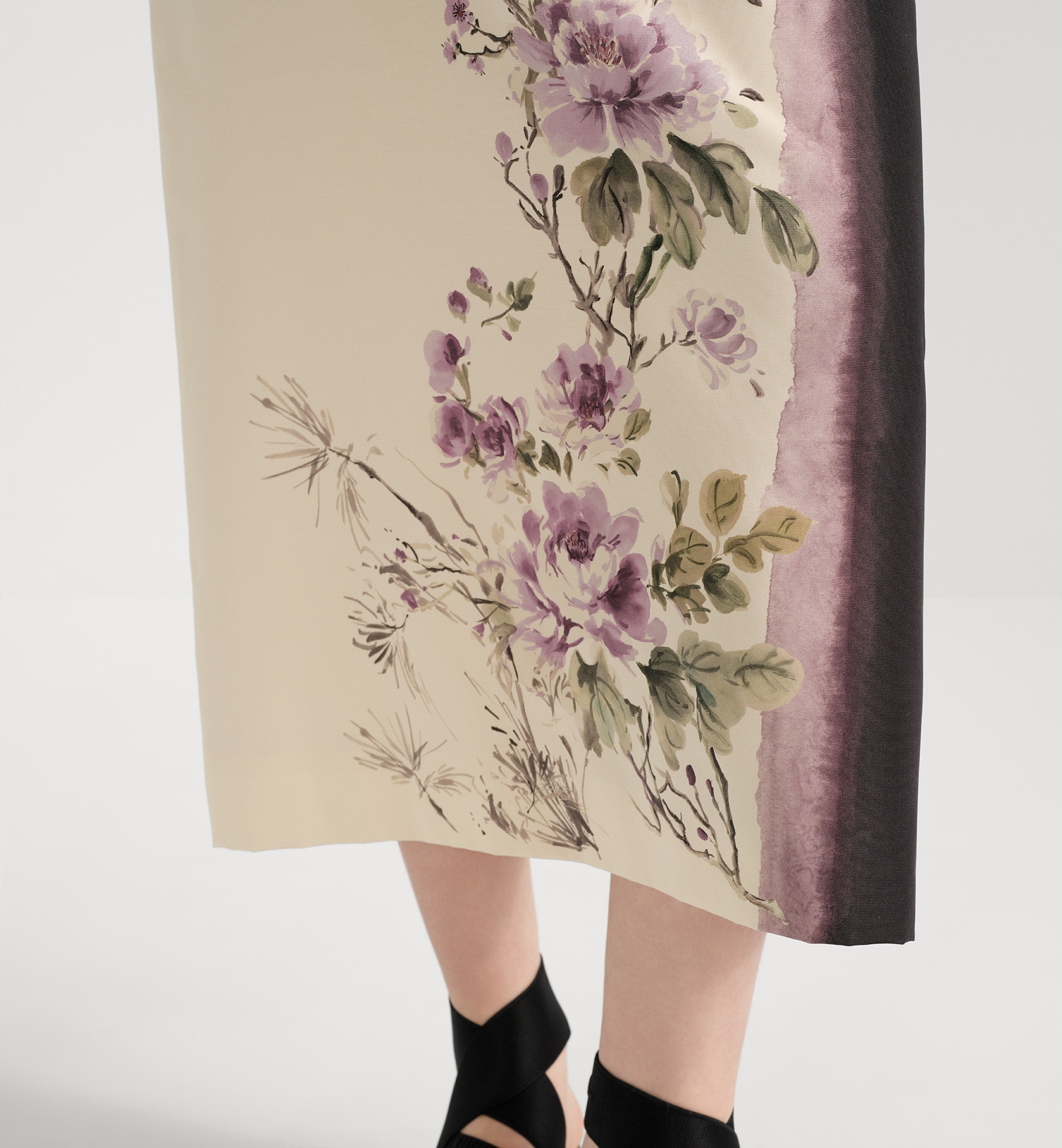 Mid-Length Straight Skirt - 4