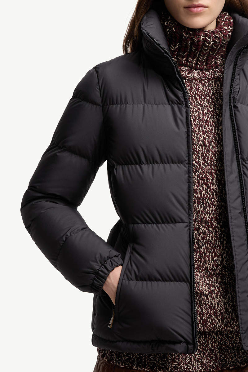 Dourbe Hooded Short Down Jacket 6