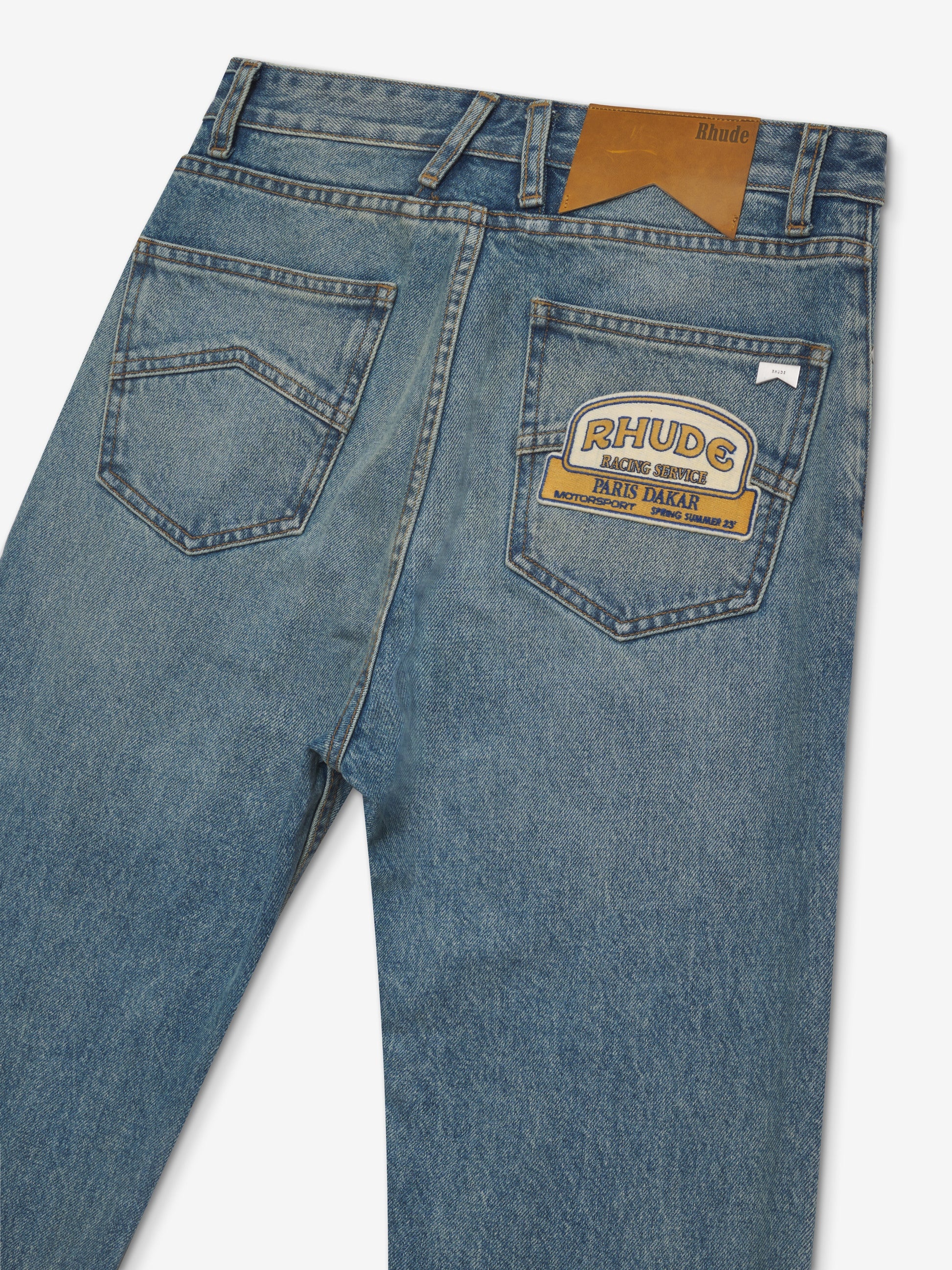 CLASSIC DISTRESSED DENIM - 3