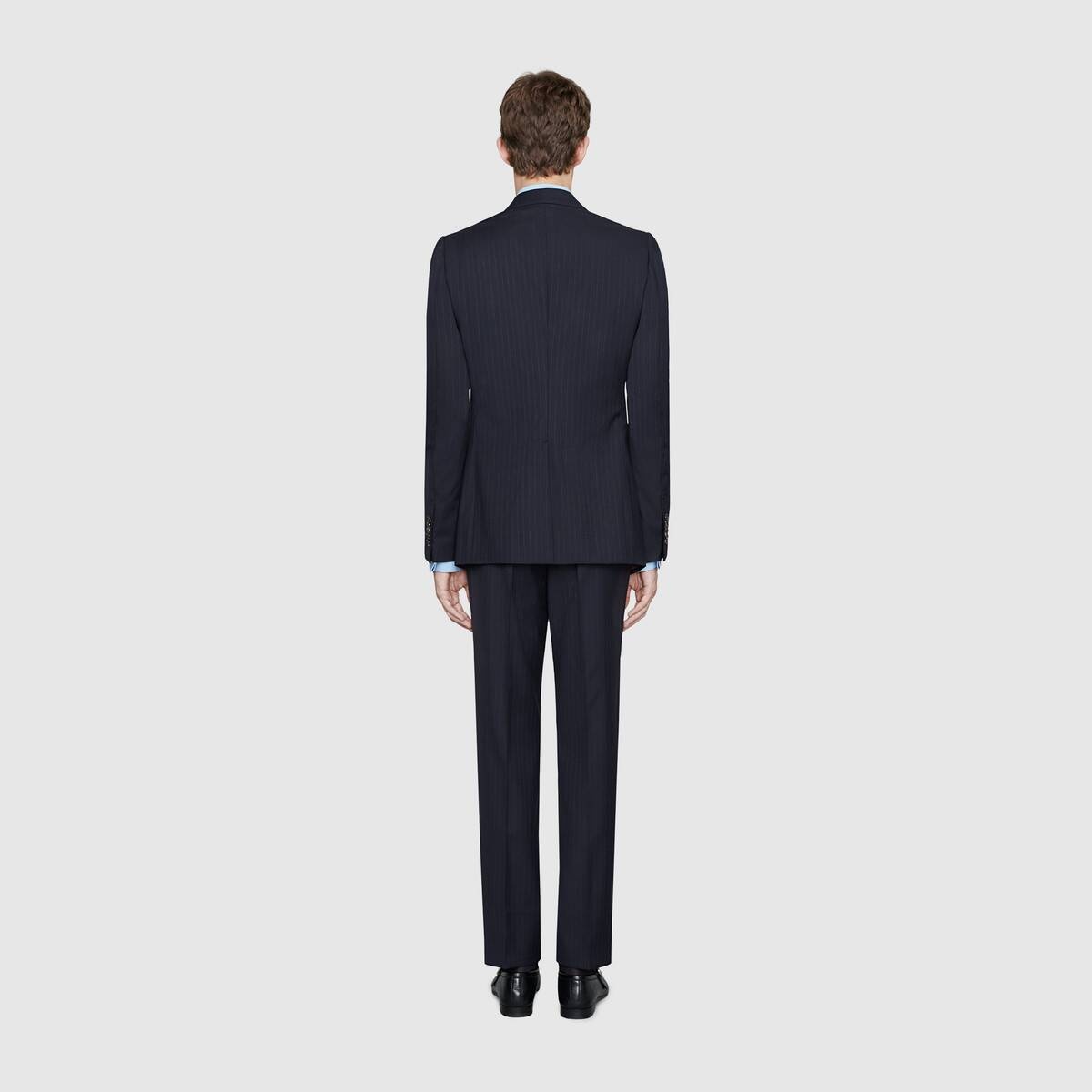 Fitted Gucci pinstripe suit - 4
