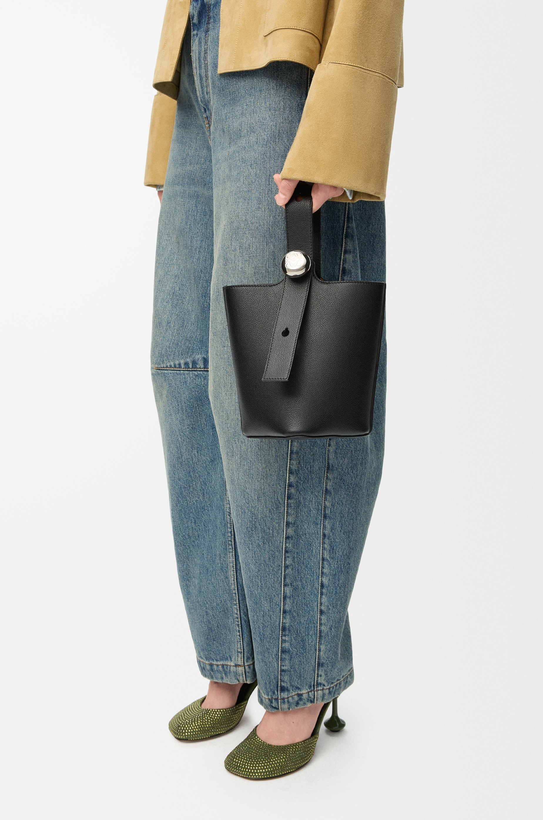 Mini Pebble Bucket bag in soft grained calfskin - 4
