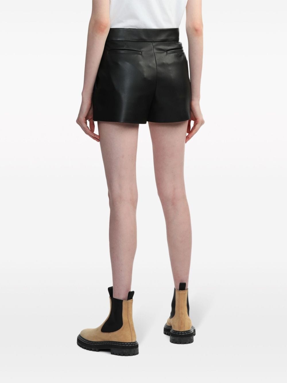 faux-leather short shorts - 4