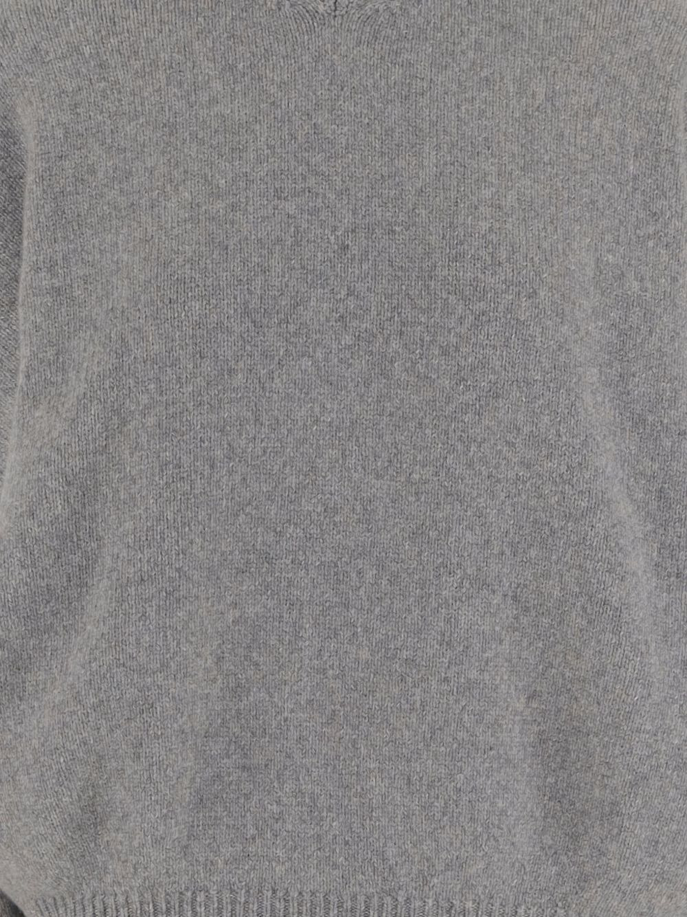 V-neck ribbed cashmere sweater - 3