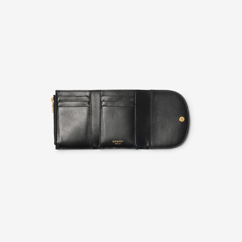Burberry Rocking Horse Wallet outlook