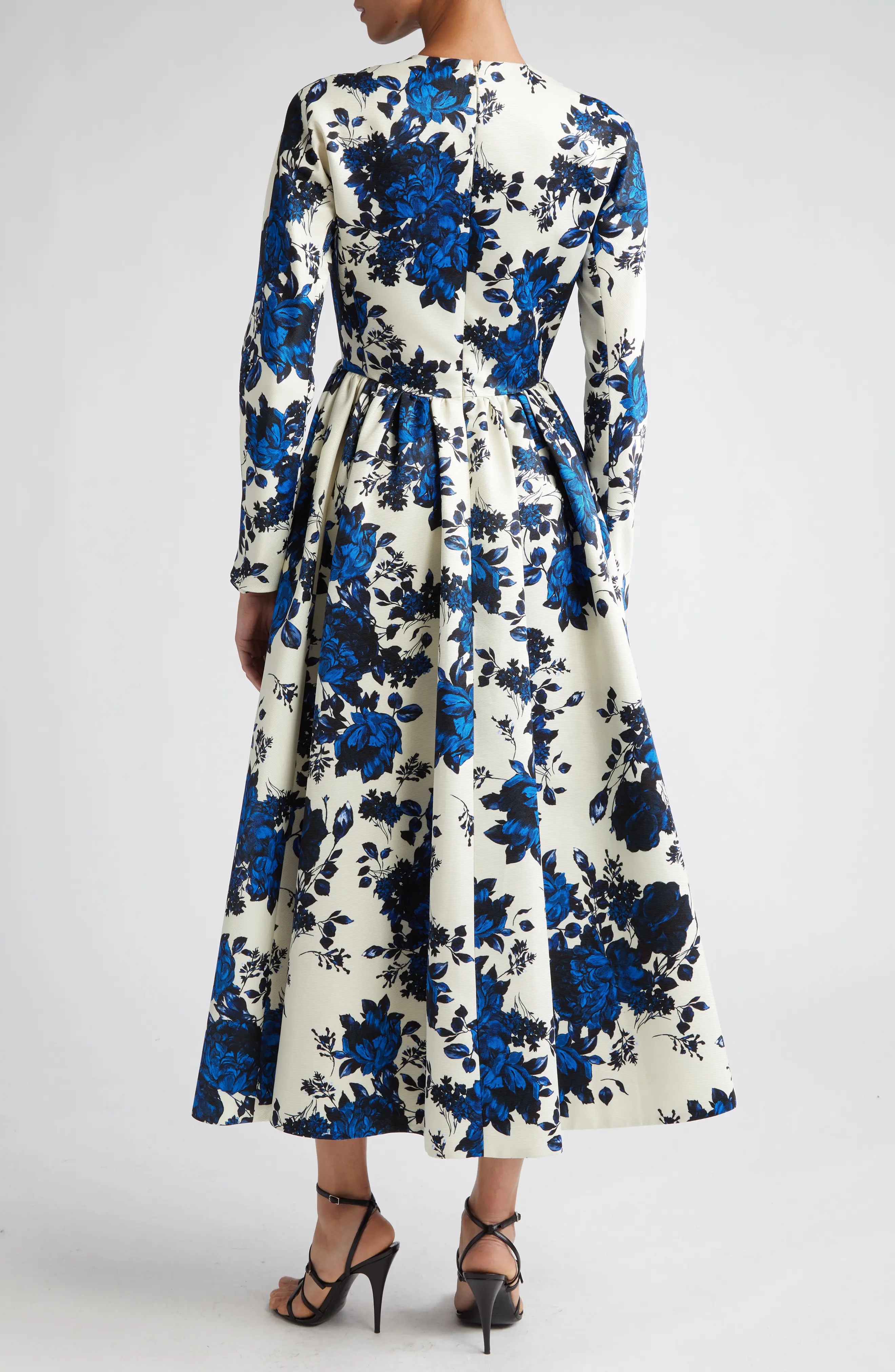 Emilia - Fine knitted long sleeve dress main image 0