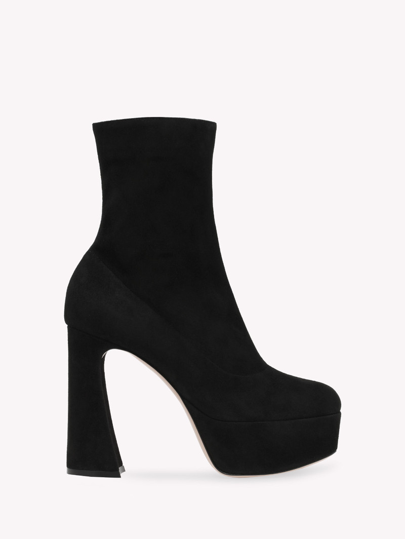 HOLLY BOOTIE 1