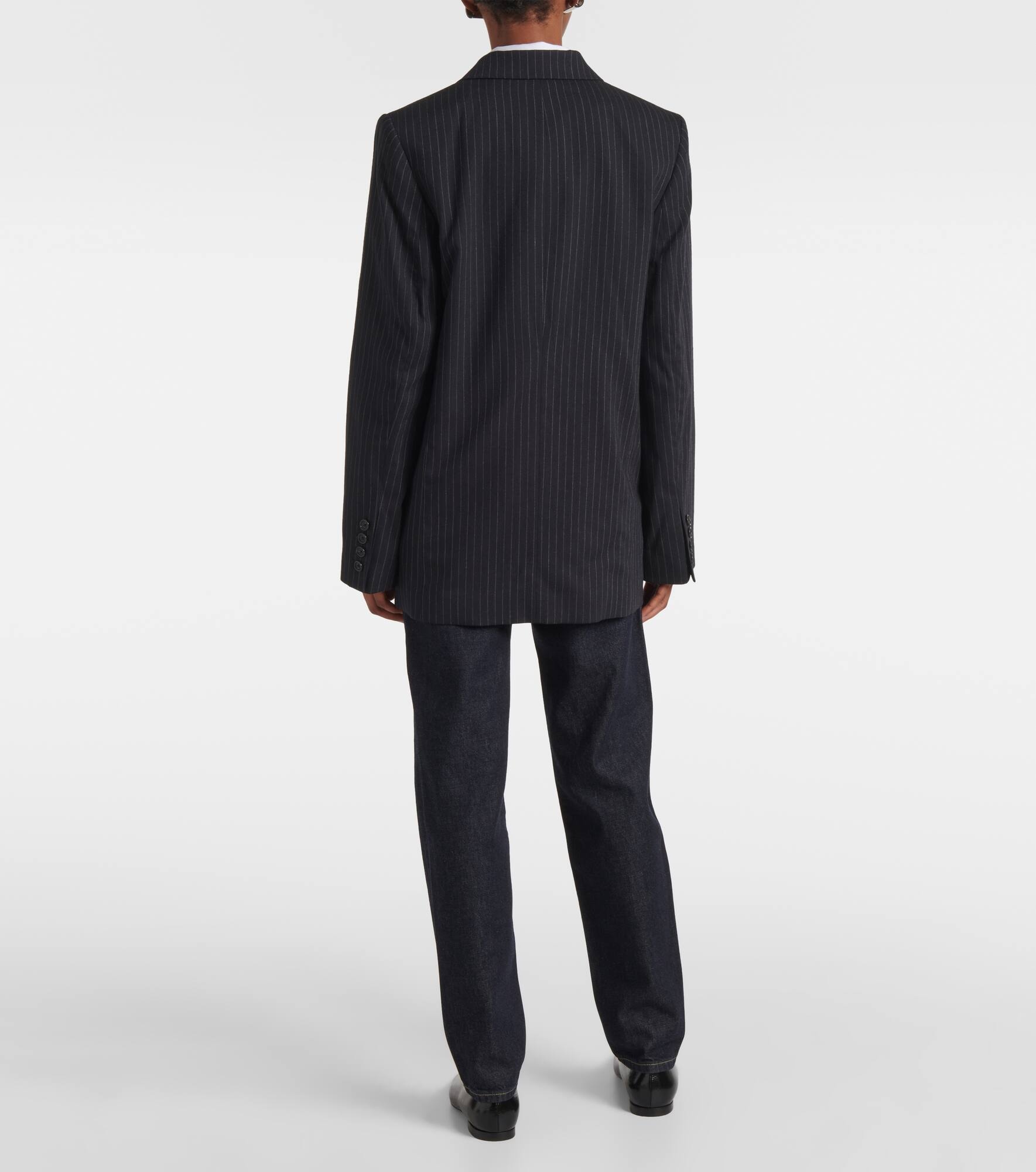 Pinstripe wool-blend blazer - 3