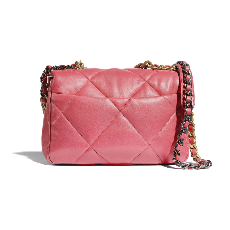 CHANEL CHANEL 19 Flap Bag outlook