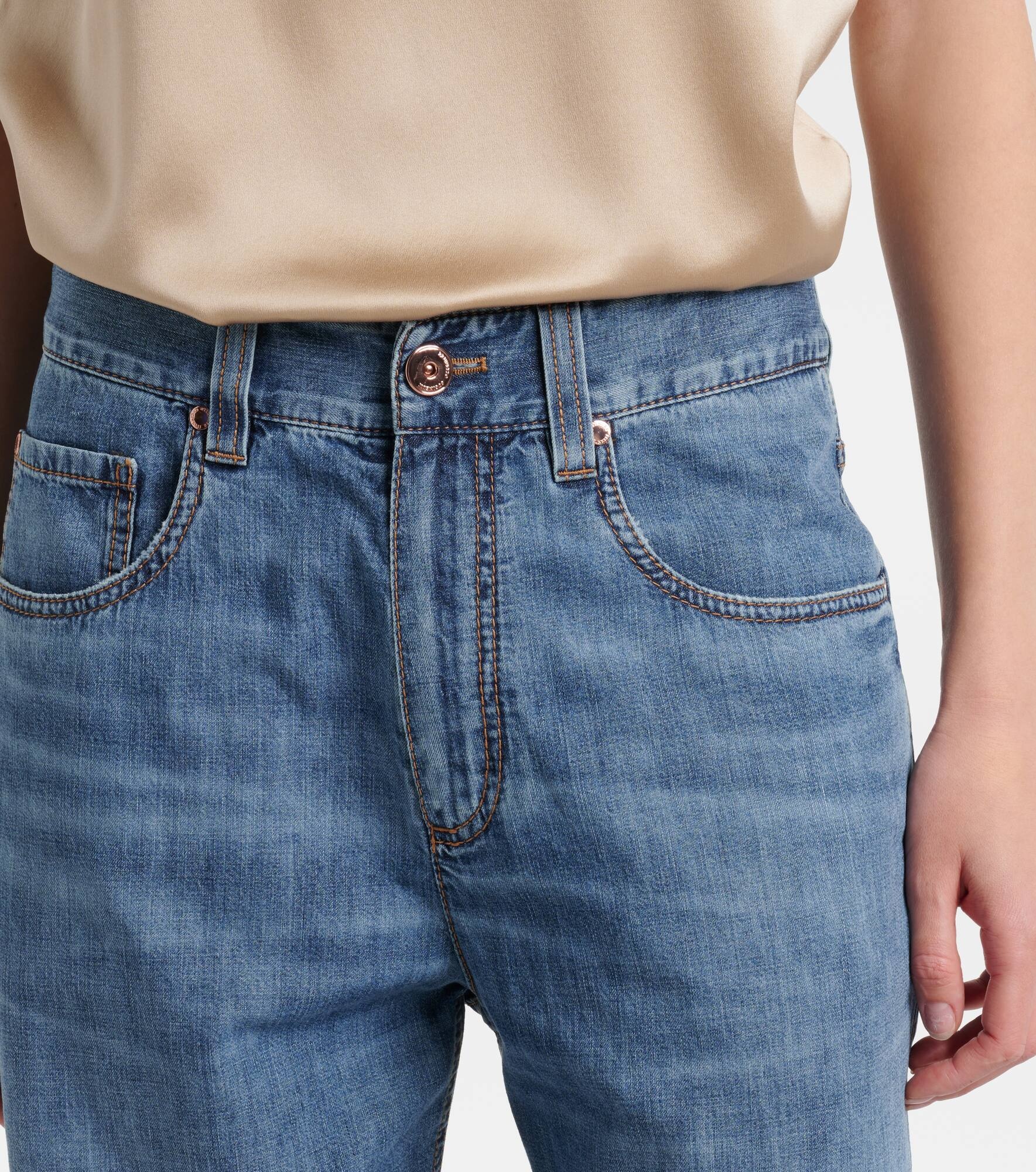 Mid-rise straight jeans - 4