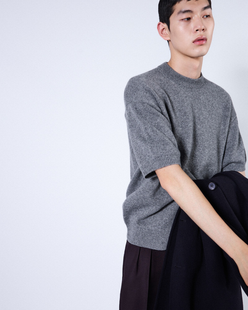 Short-sleeved Re-Cashmere sweater 6
