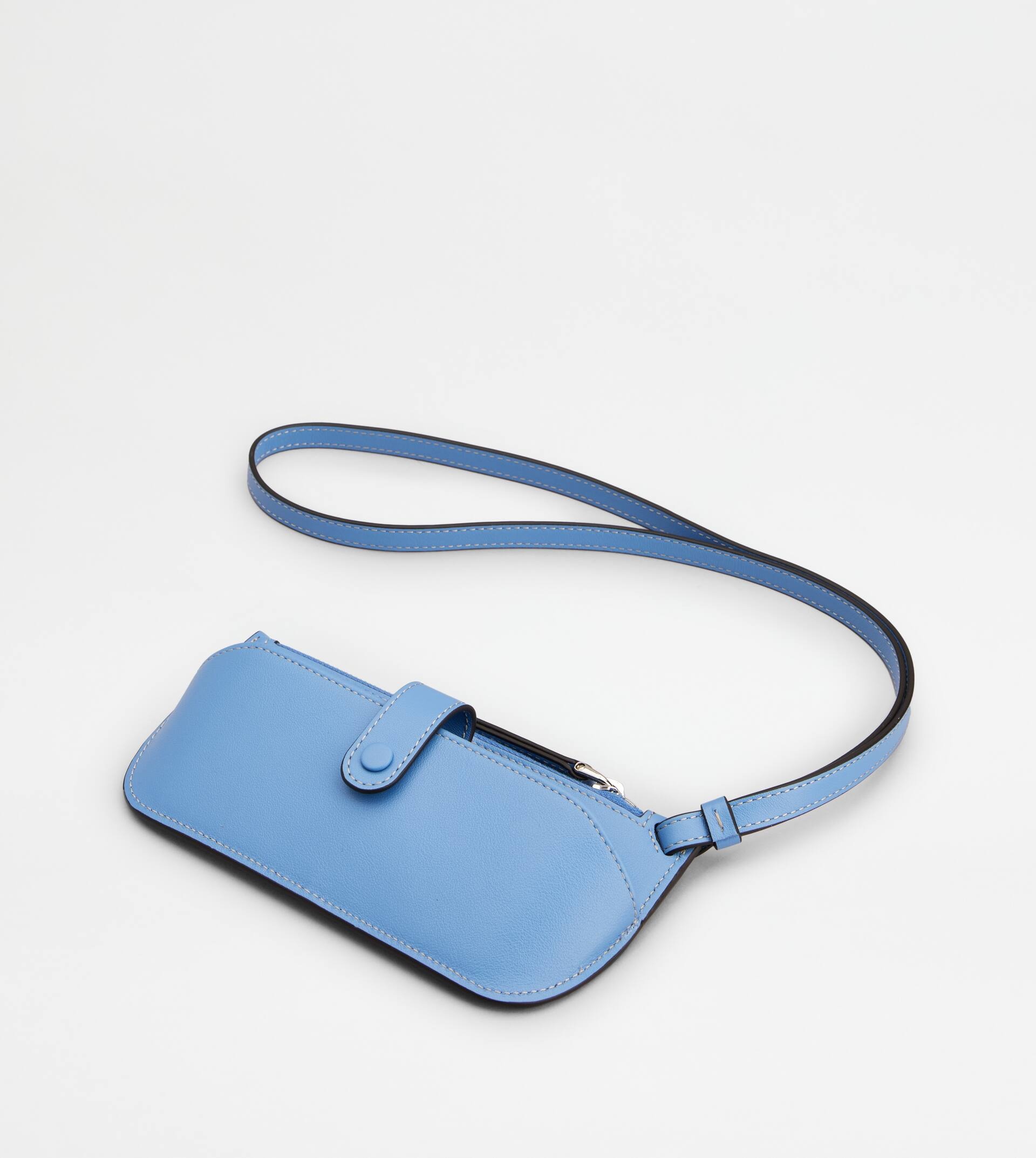 SUNGLASSES CASE IN LEATHER - LIGHT BLUE - 3