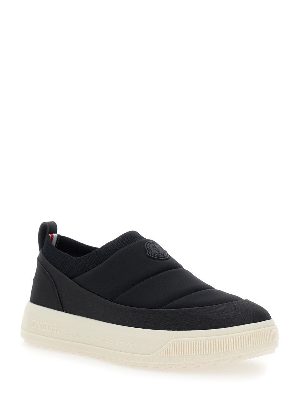 Moncler Men 'Monpulse' Black Low Top Sneakers With Logo Patch On The Front In Tech Fabric Man - 2